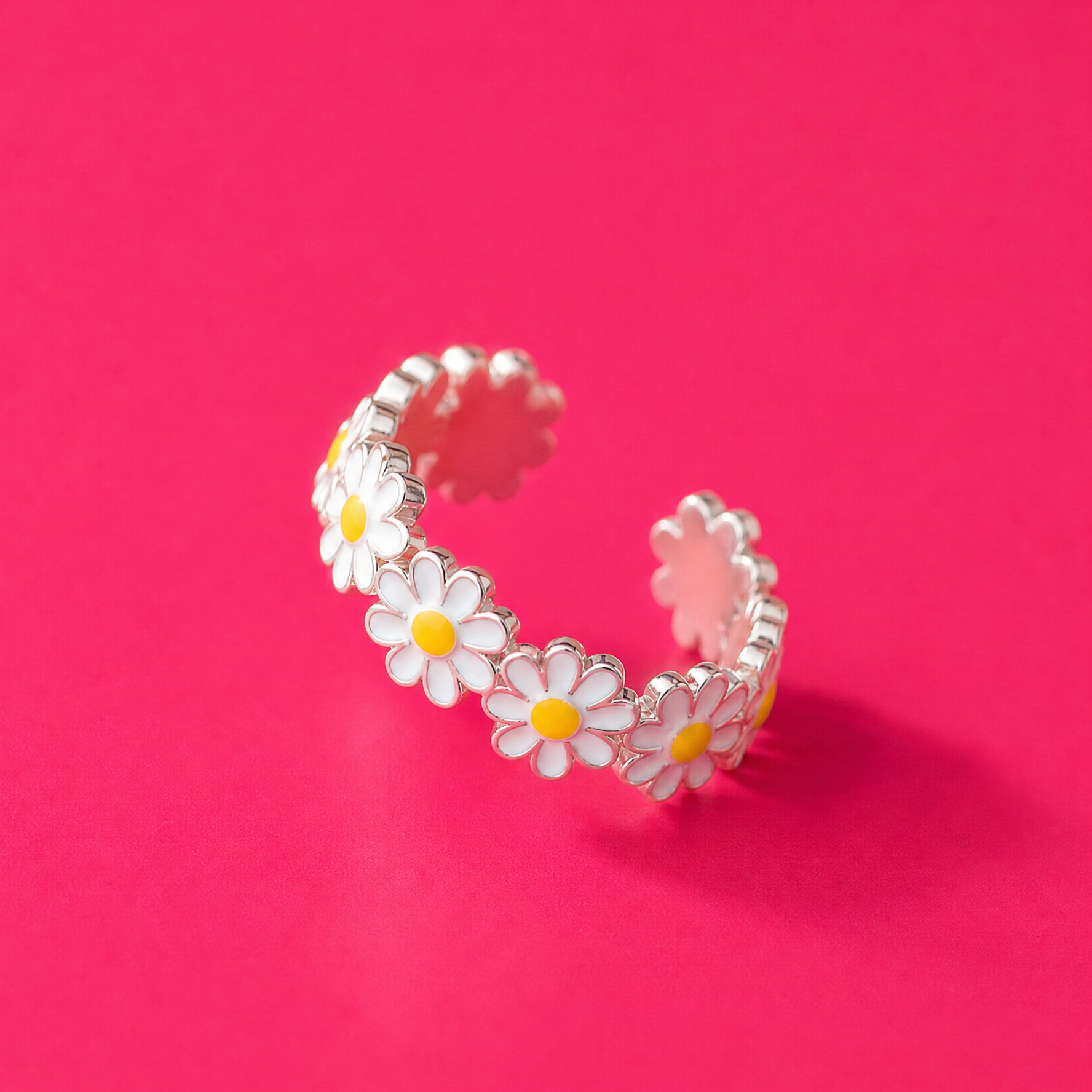 Hippie Dippie Adjustable Daisy Ring