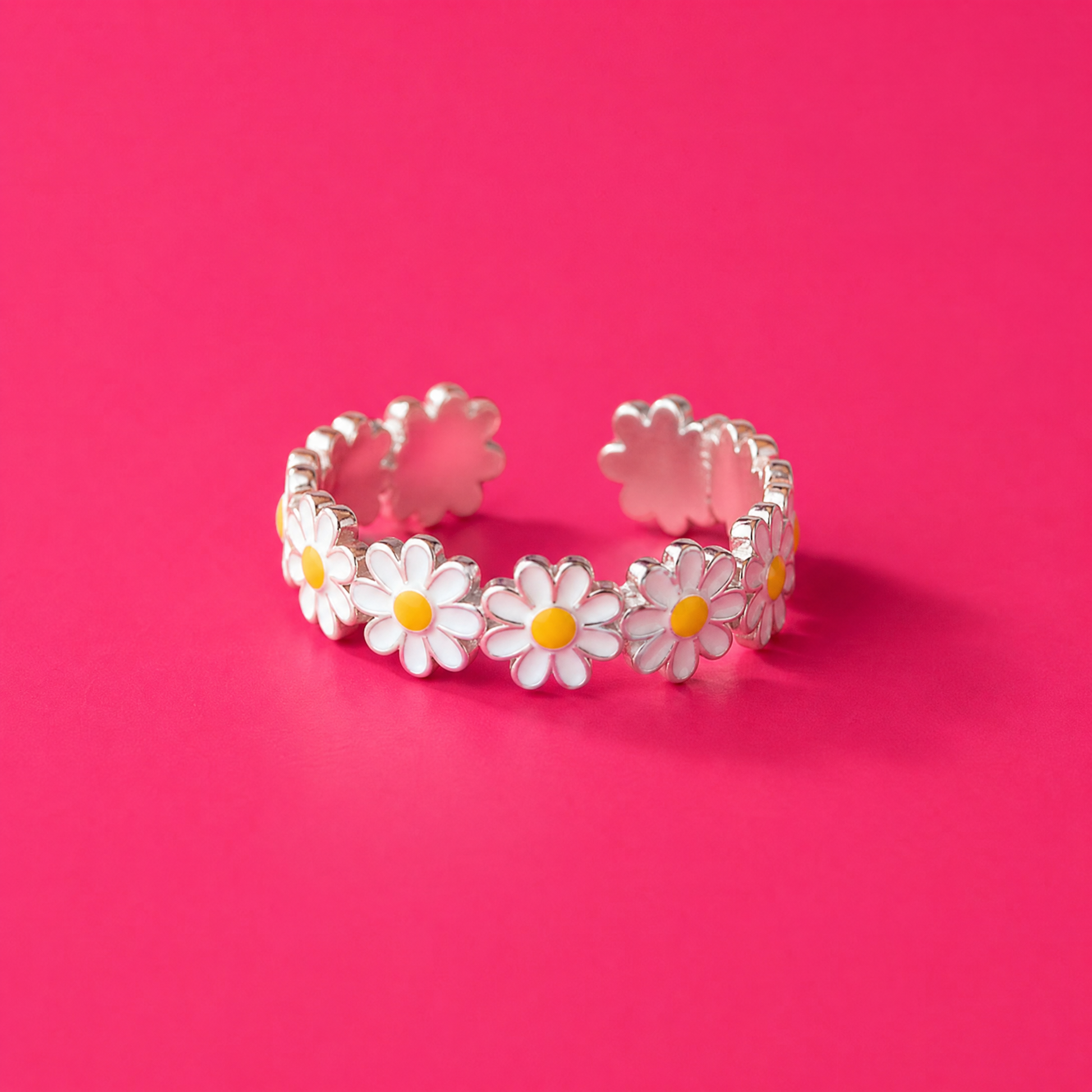 Hippie Dippie Adjustable Daisy Ring