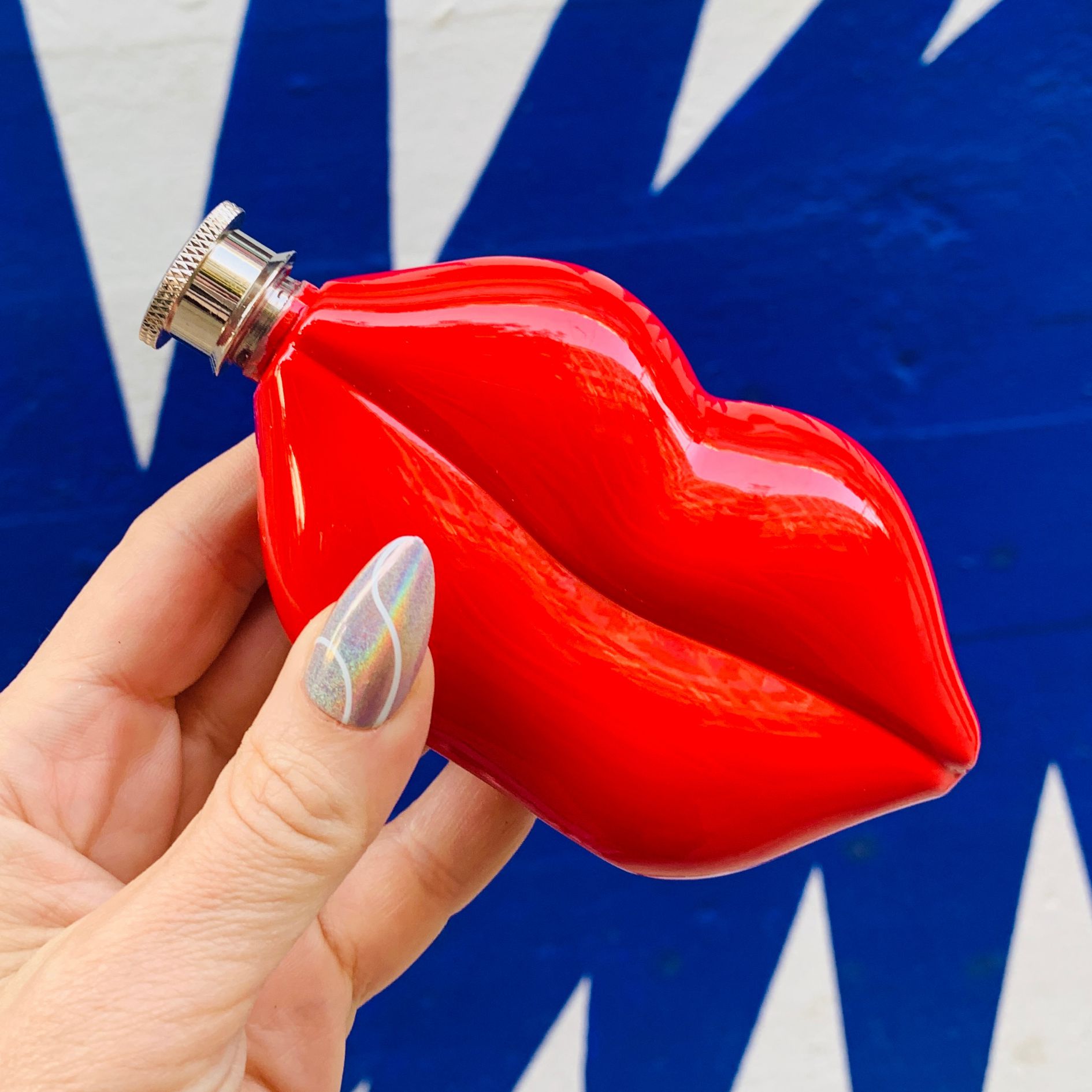 Hot Lips Flask