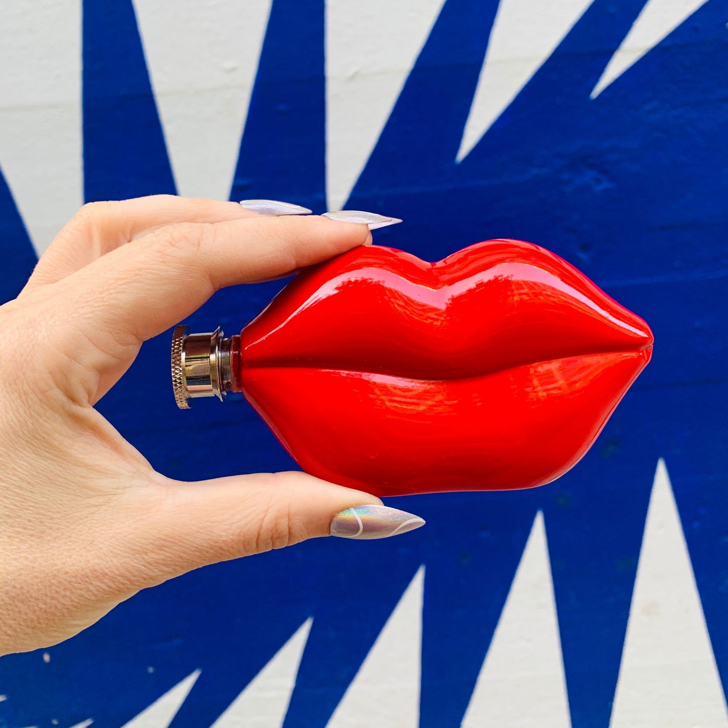 Hot Lips Flask