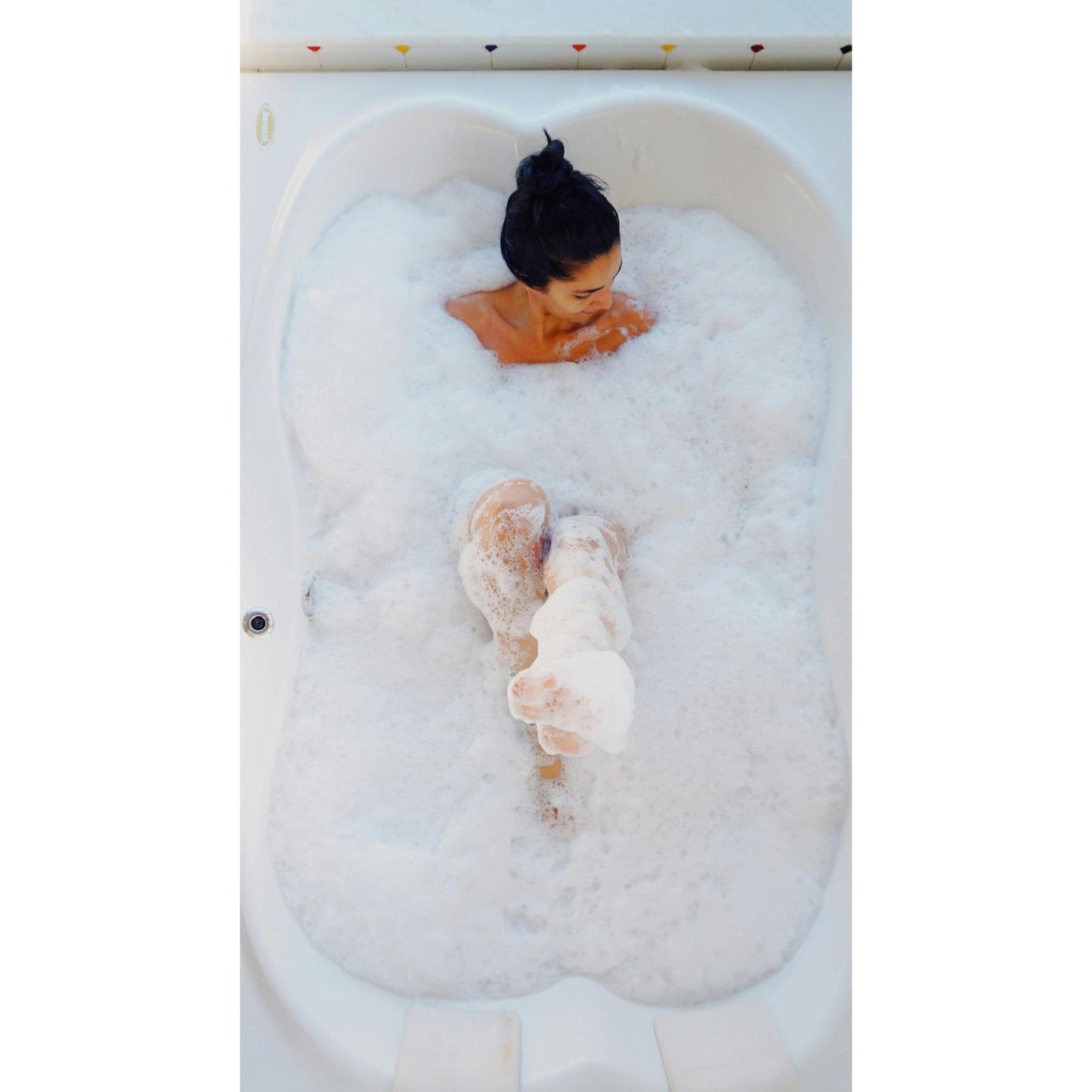 I'm A Delicate Fucking Flower Natural Bubble Bath | Eucalyptus, Neroli and a Little Lemongrass | BlueQ at GetBullish