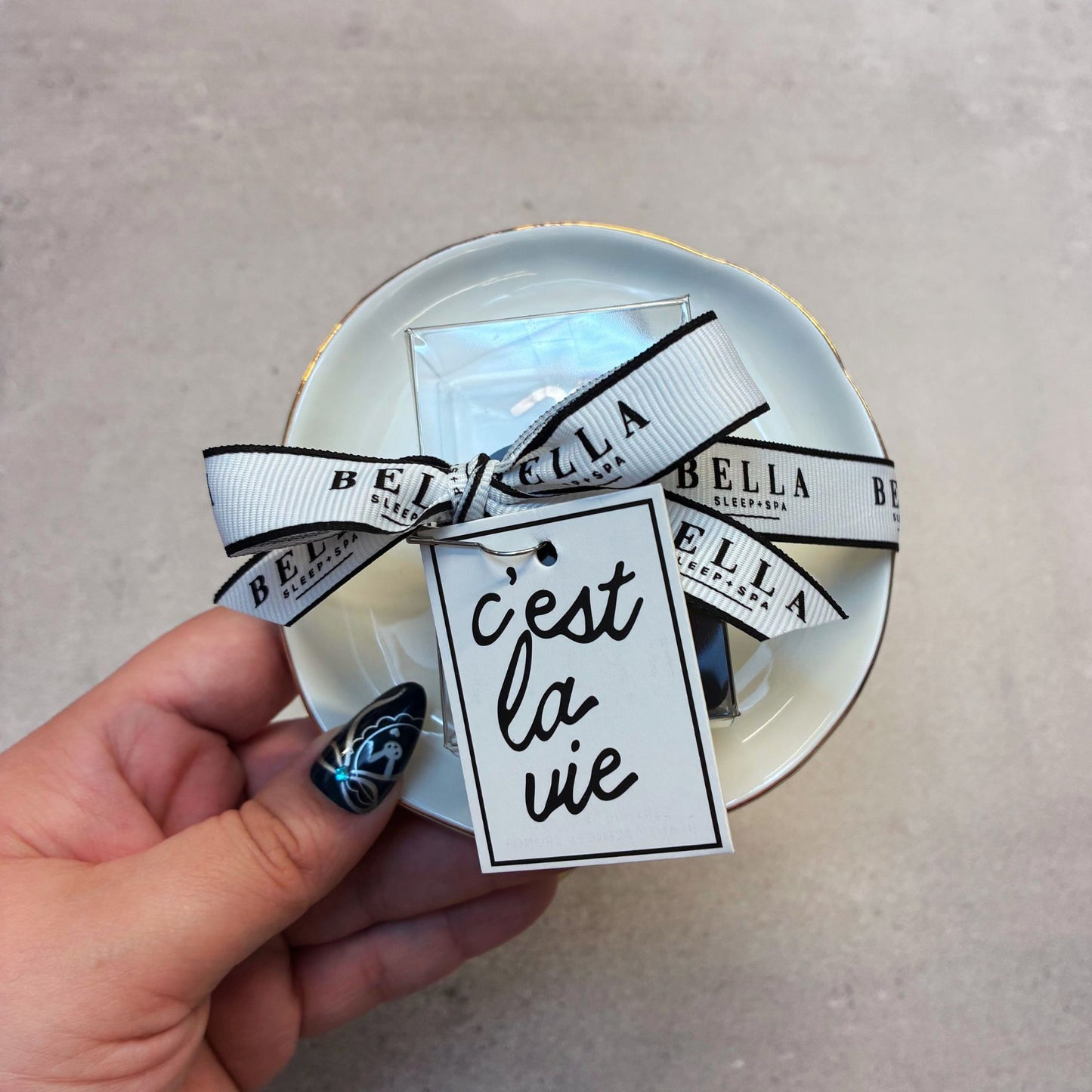 Ivory Ceramic Tray with Makeup Sponge Gift Set | Cosmetic Giftable Beauty Tools Set