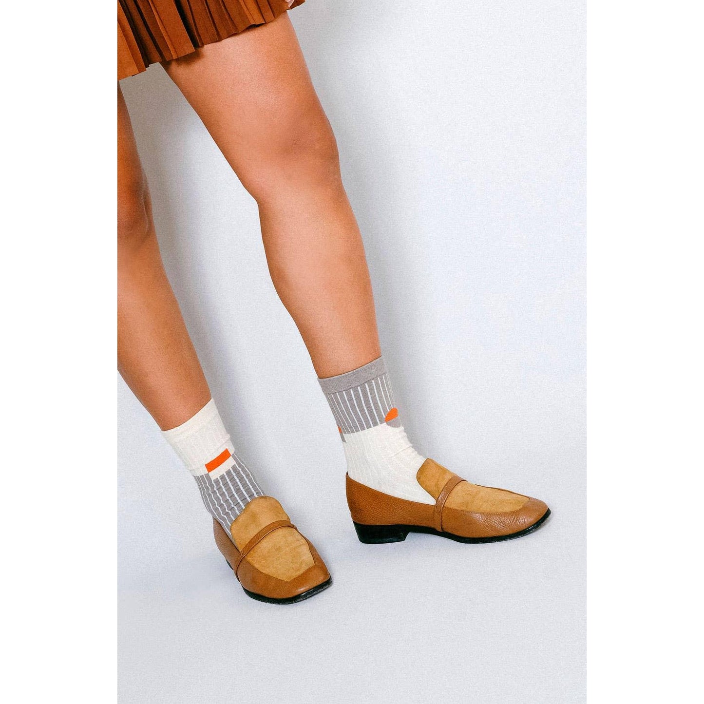 KC Crew Socks Taupe | Two-Tone Mismatched Crew Socks | Cushioned Cotton Socks with Mesh Ventilation