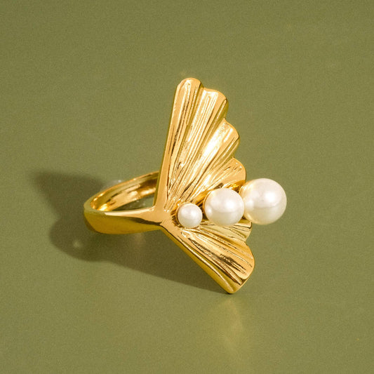Kala 18K Gold Non-Tarnish Sculptural Pearl Statement Ring-Flânerie by MAIQ-The Bullish Store