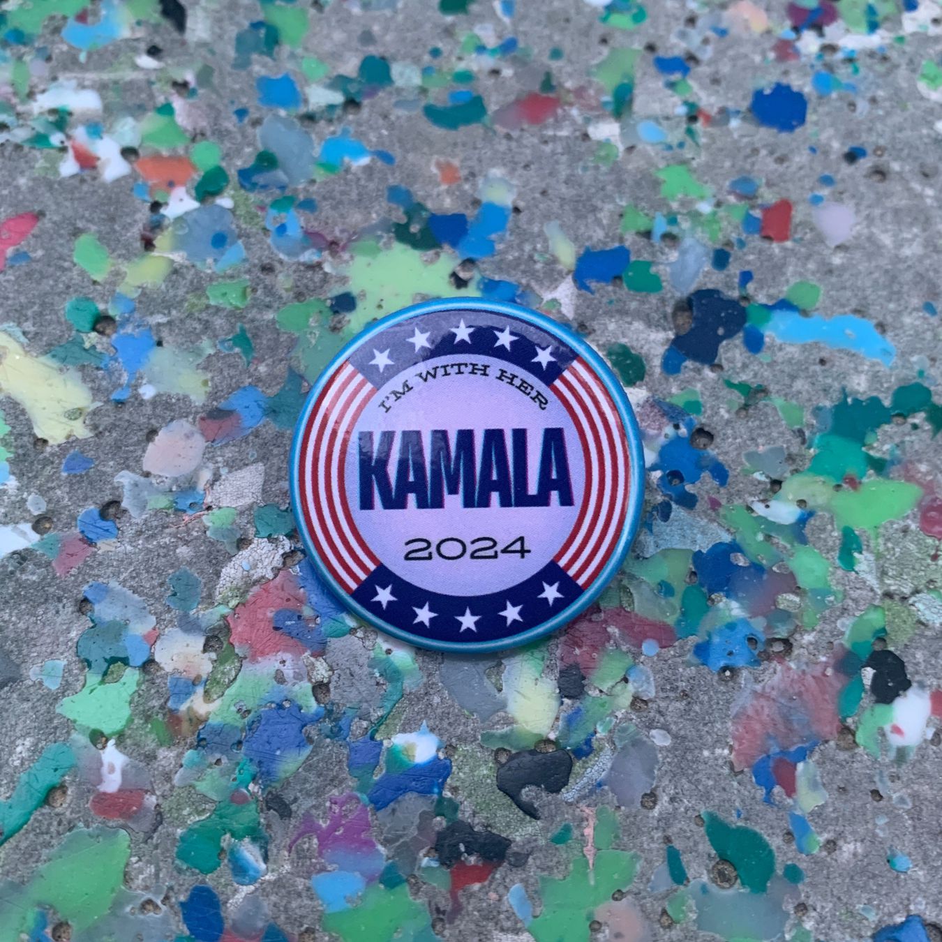 Kamala 2024 I'm With Her 1.25" Pinback Button Metal Pin