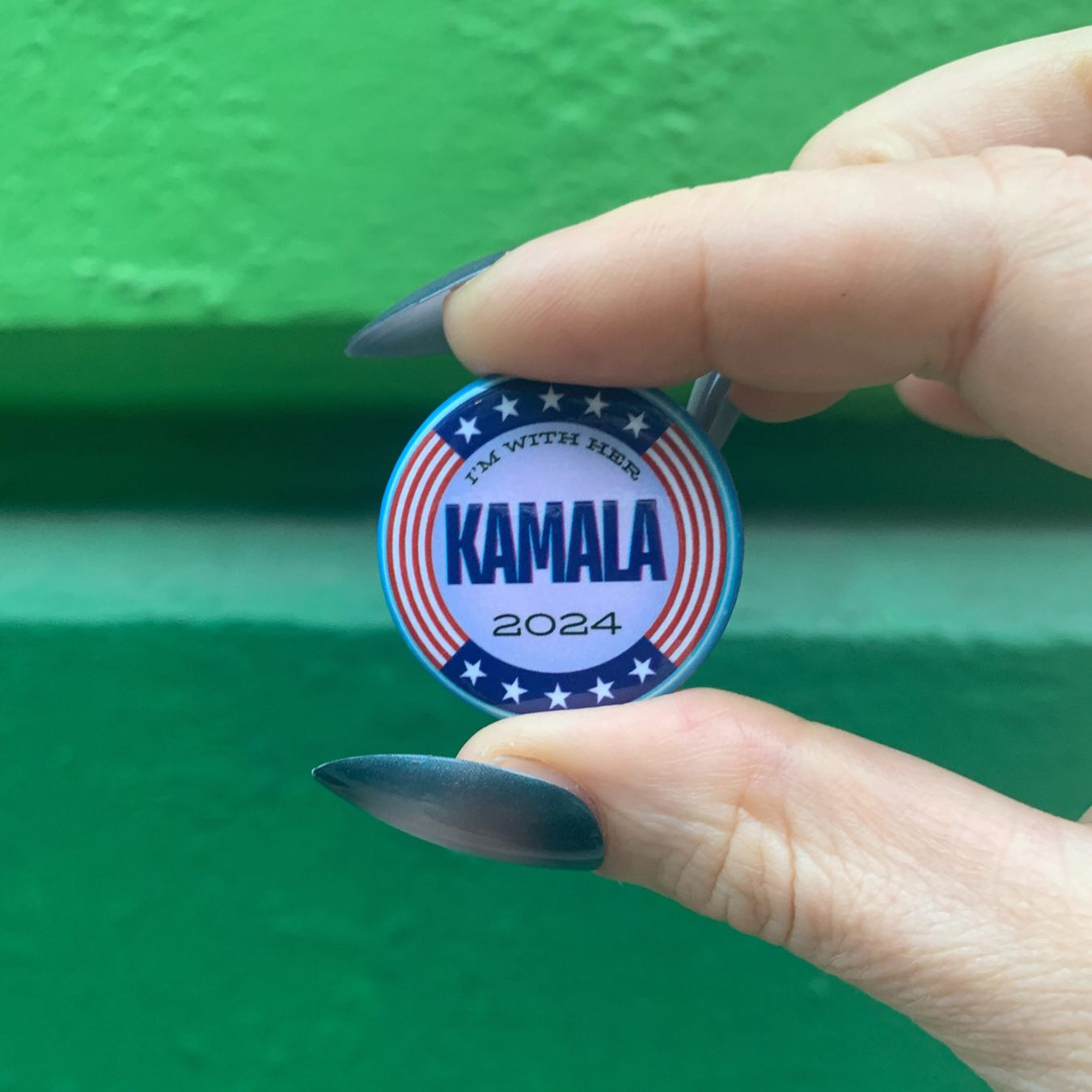 Kamala 2024 I'm With Her 1.25" Pinback Button Metal Pin