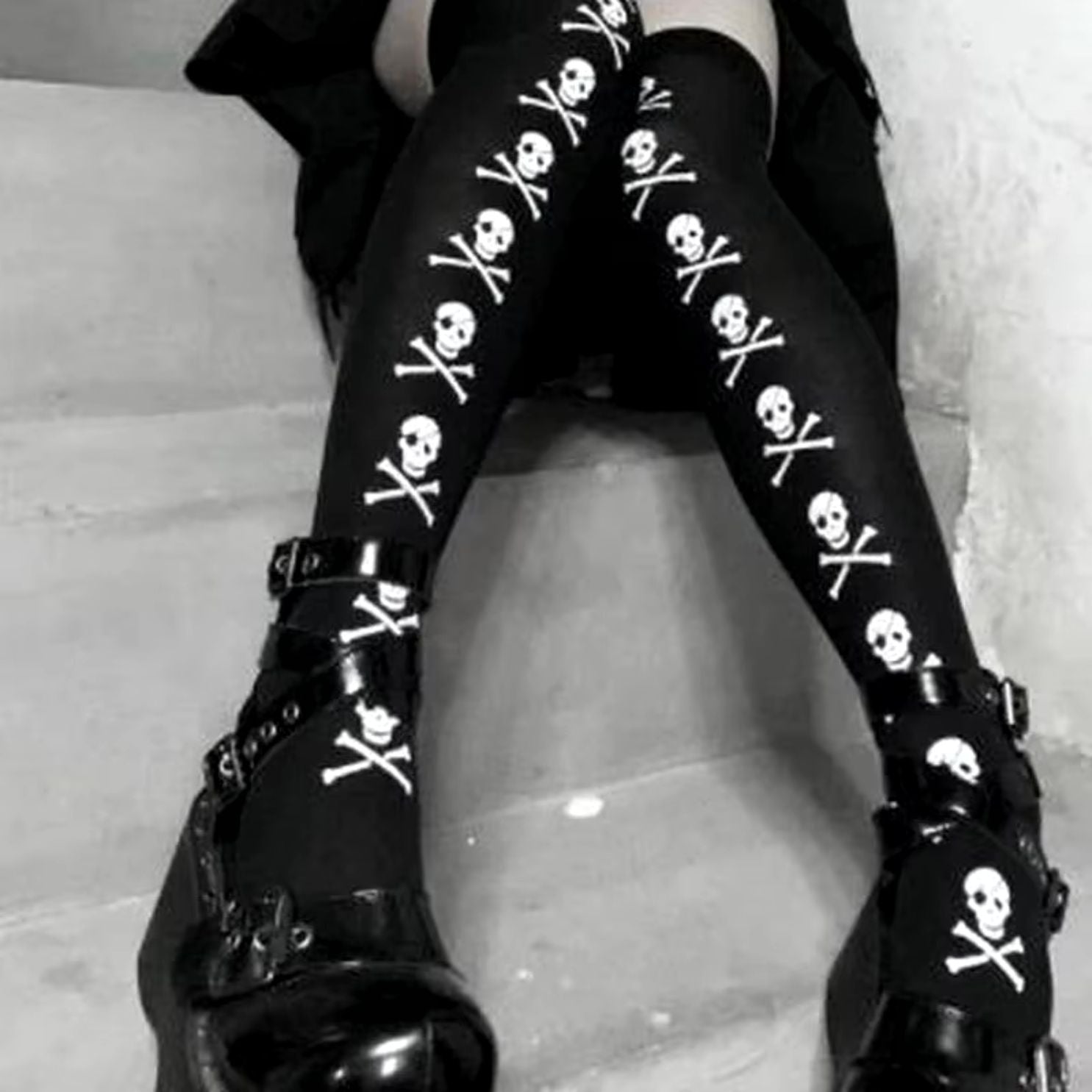 Knee High Tights Skull and Crossbones | Gothic Cotton Halloween Theme Tall Stocking Socks