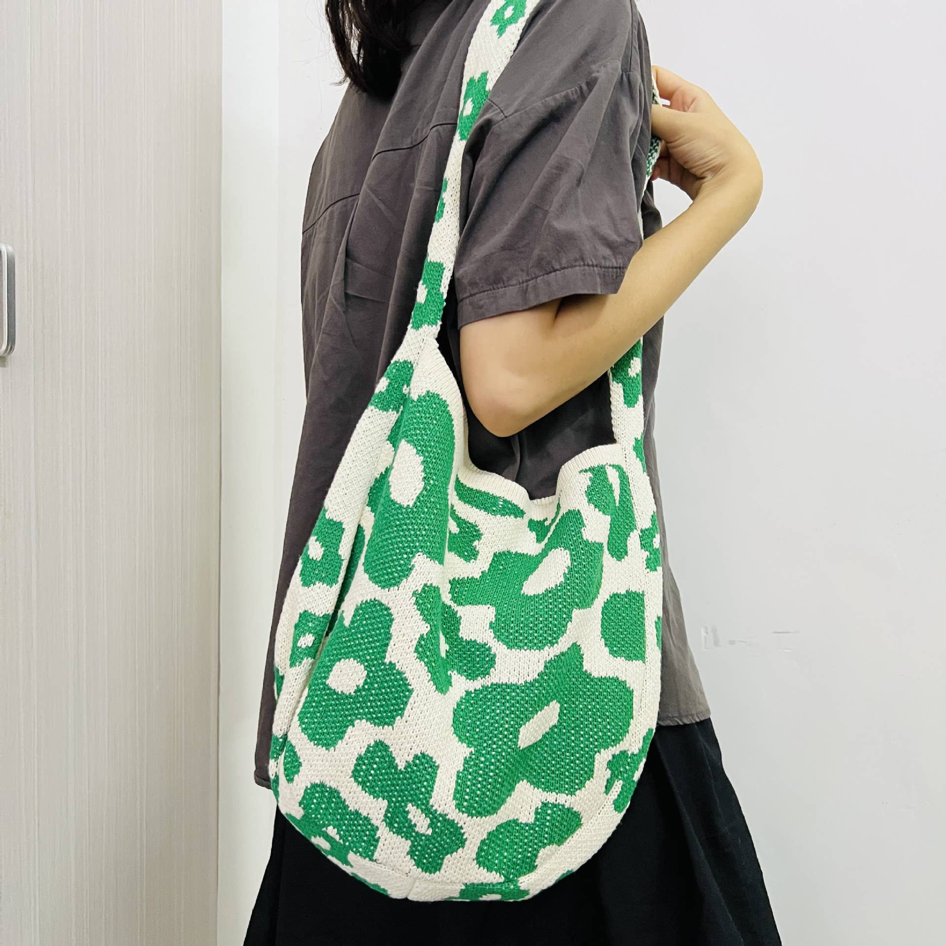 Knitted Single Strap Large Shoulder Tote Bag in Dark Green Flower Designs | 100%Acrylic / One Size | Handbag