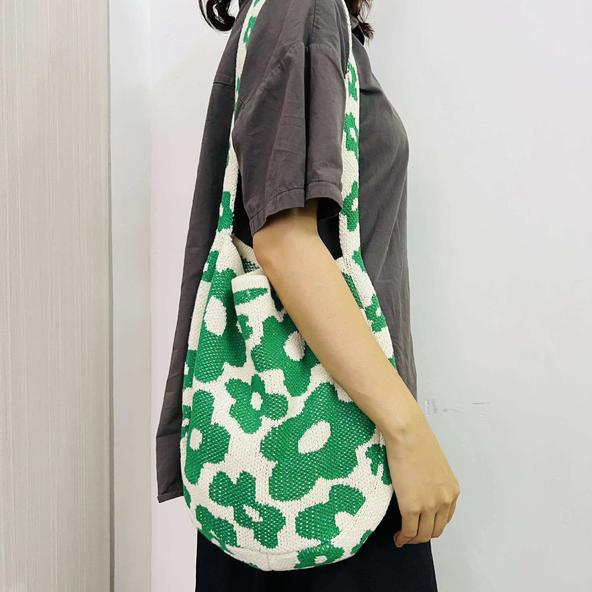 Knitted Single Strap Large Shoulder Tote Bag in Dark Green Flower Designs | 100%Acrylic / One Size | Handbag