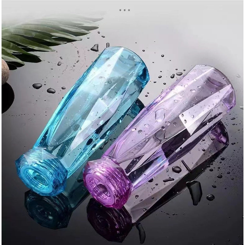 https://shop.getbullish.com/cdn/shop/files/Lavender-Faceted-Glass-Diamond-Water-Bottle-16-oz-5.jpg?v=1688247061&width=1445