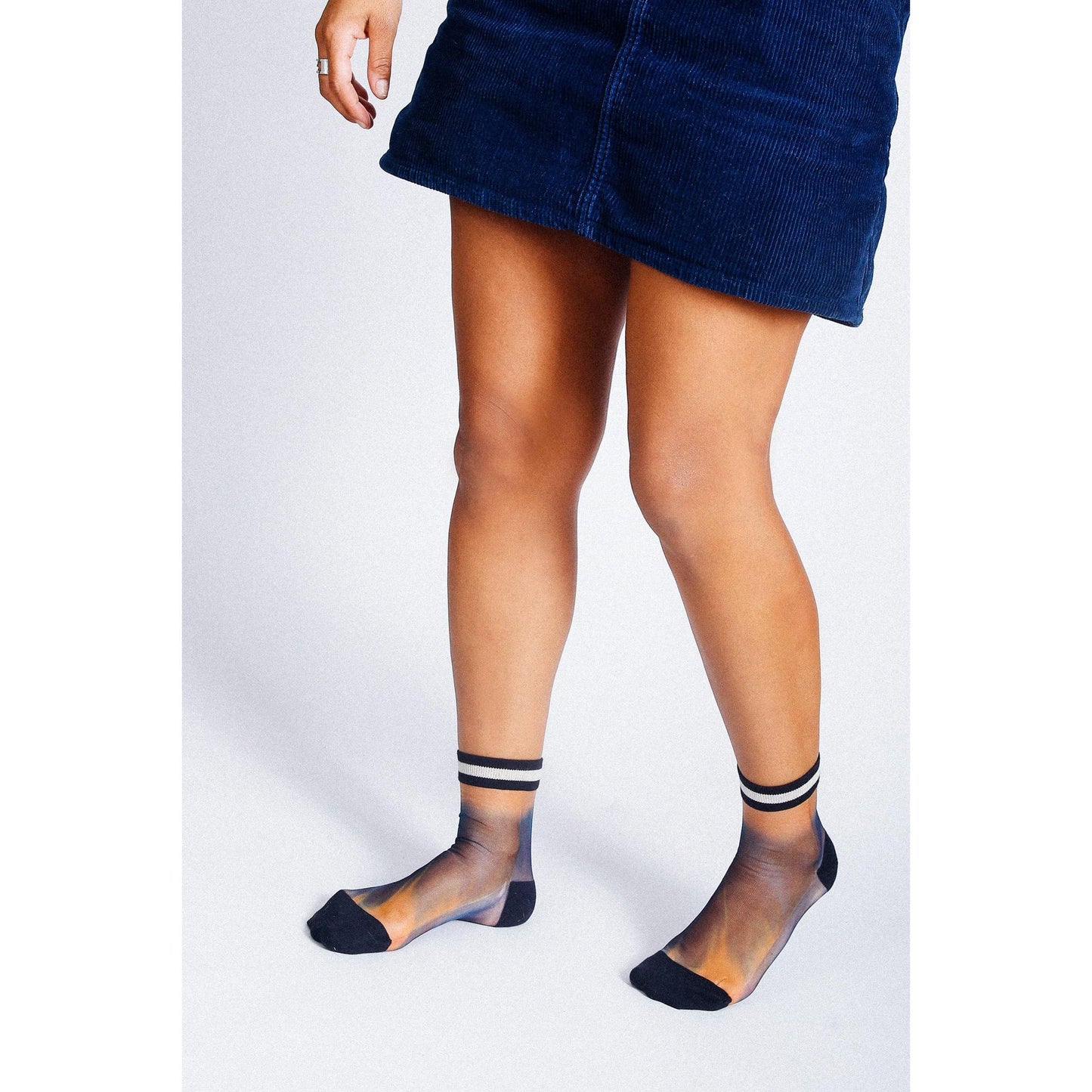 Lisse Tie Dye Sheer Ankle Socks in Shibori or Marble Pattern | Premium Japanese Seamless Toe Women’s Socks