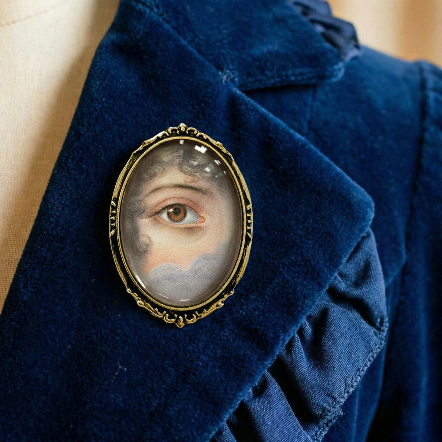 Lover’s Eye Brooch Victorian Eye Painting | Vintage Glass Cabochon Pin