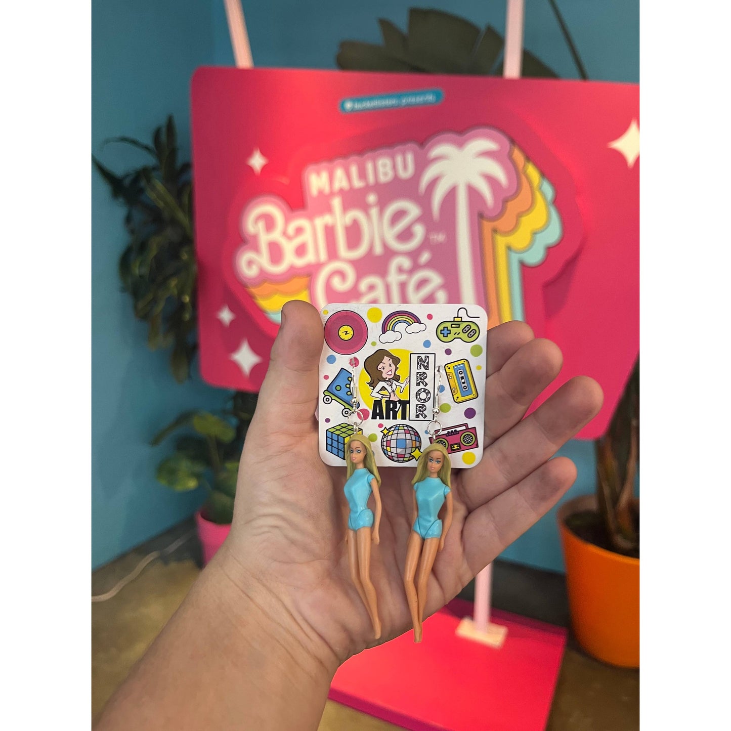 Malibu Barbie Beach Earrings Poseable Doll Dangle Fashion