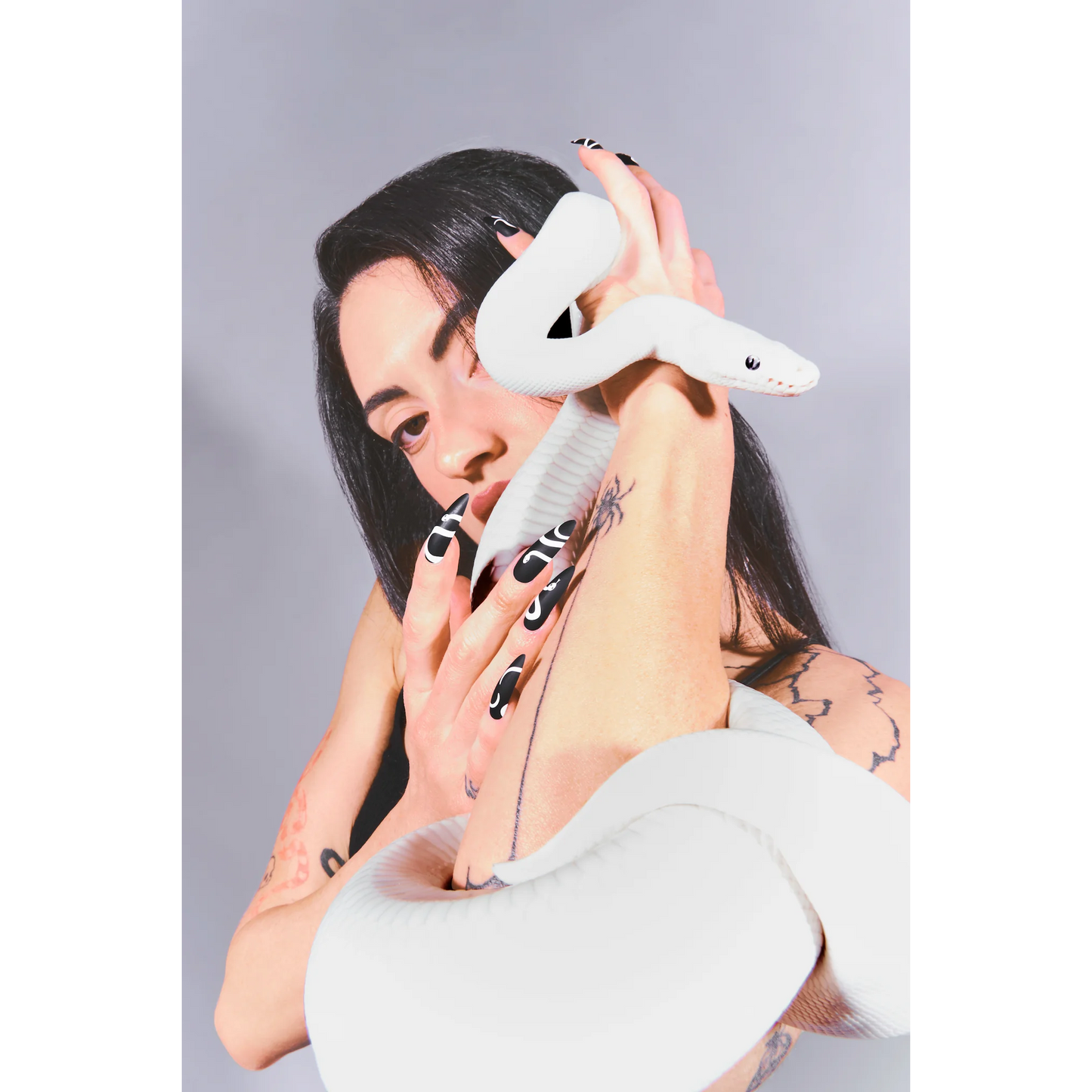 Medusa Nailz | Press On Nail Kit Includes 24 Nails