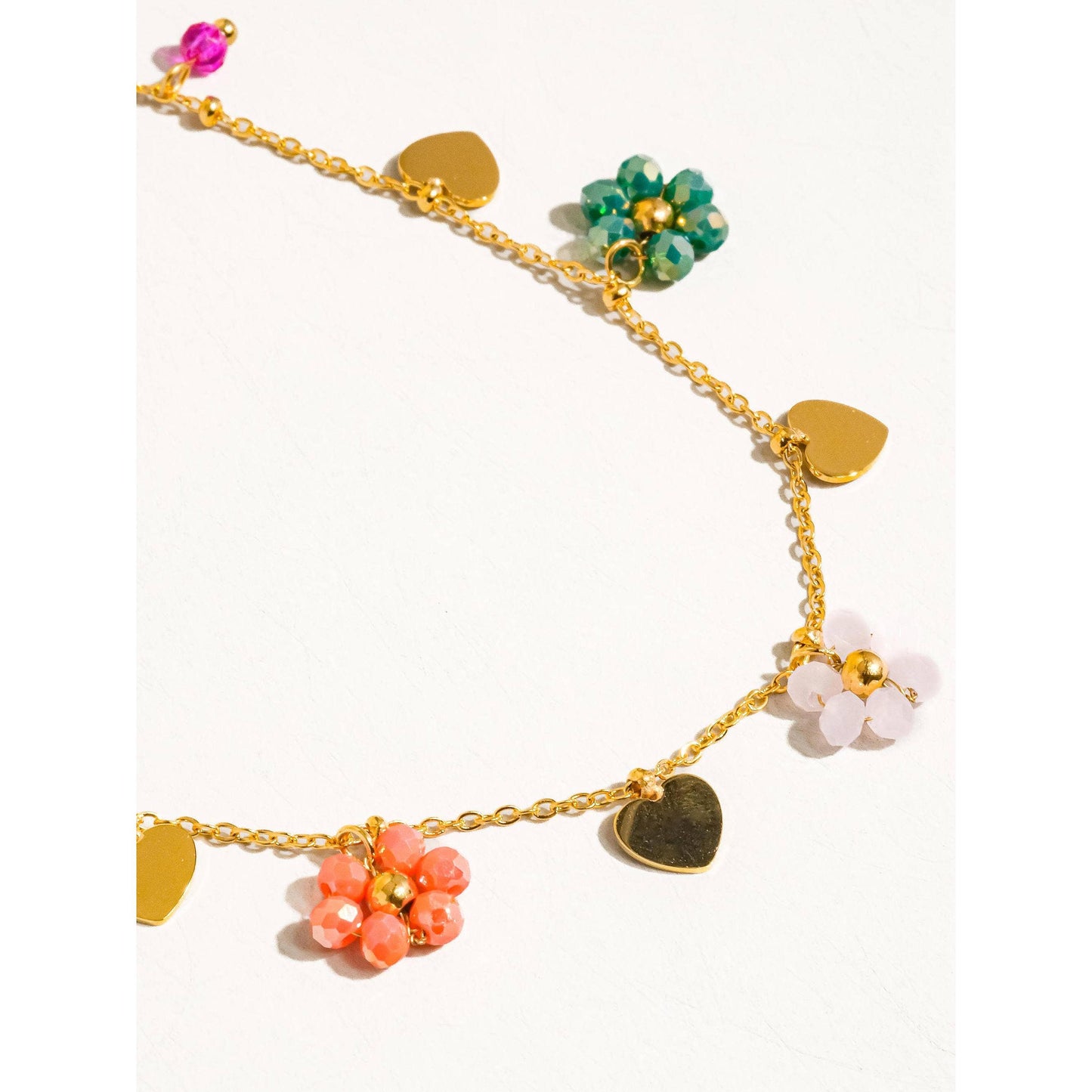 Melvin 18K Gold Non-Tarnish Flower & Hearts Necklace | Stainless Steel Beaded Pendant, Hypoallergenic, Water Resistant
