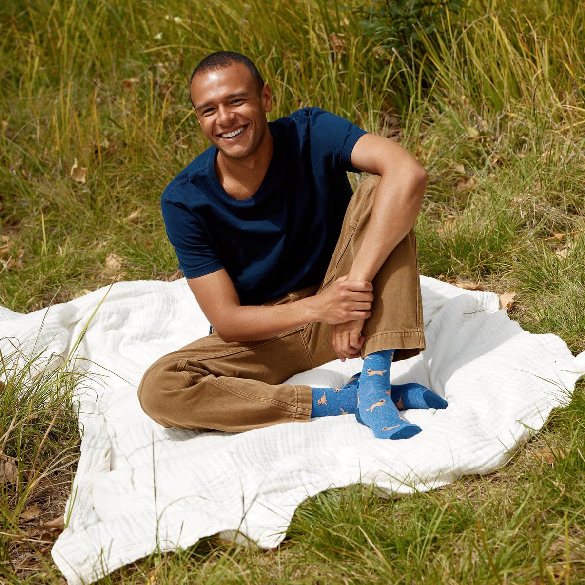 Men's Socks that Save Dogs (Golden Retrievers) | Fair Trade | Fits Men's Sizes 8-13-Conscious Step-The Bullish Store