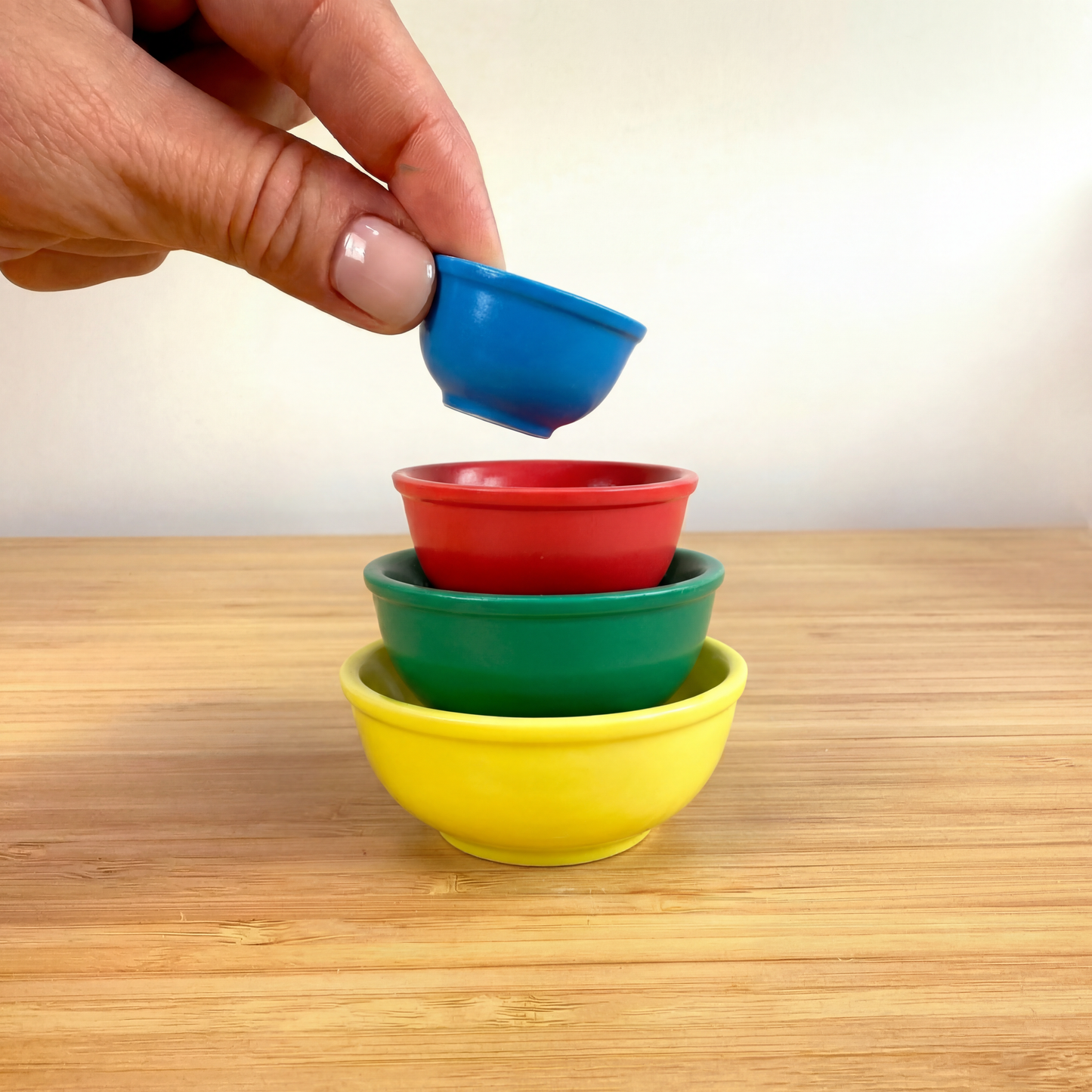 Mini Pyrex-Inspired Mixing Bowls | Retro Stackable Mini Bowl Set for Collectors