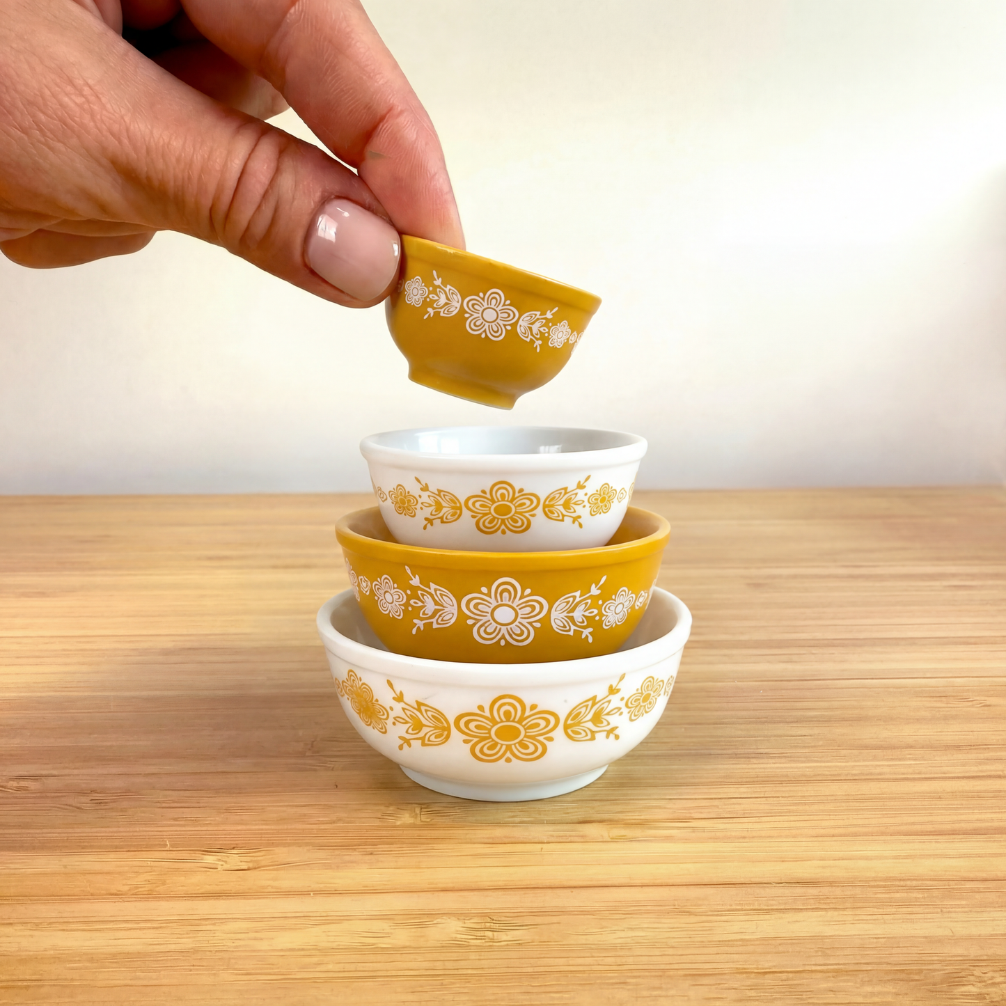 Mini Pyrex-Inspired Mixing Bowls | Retro Stackable Mini Bowl Set for Collectors