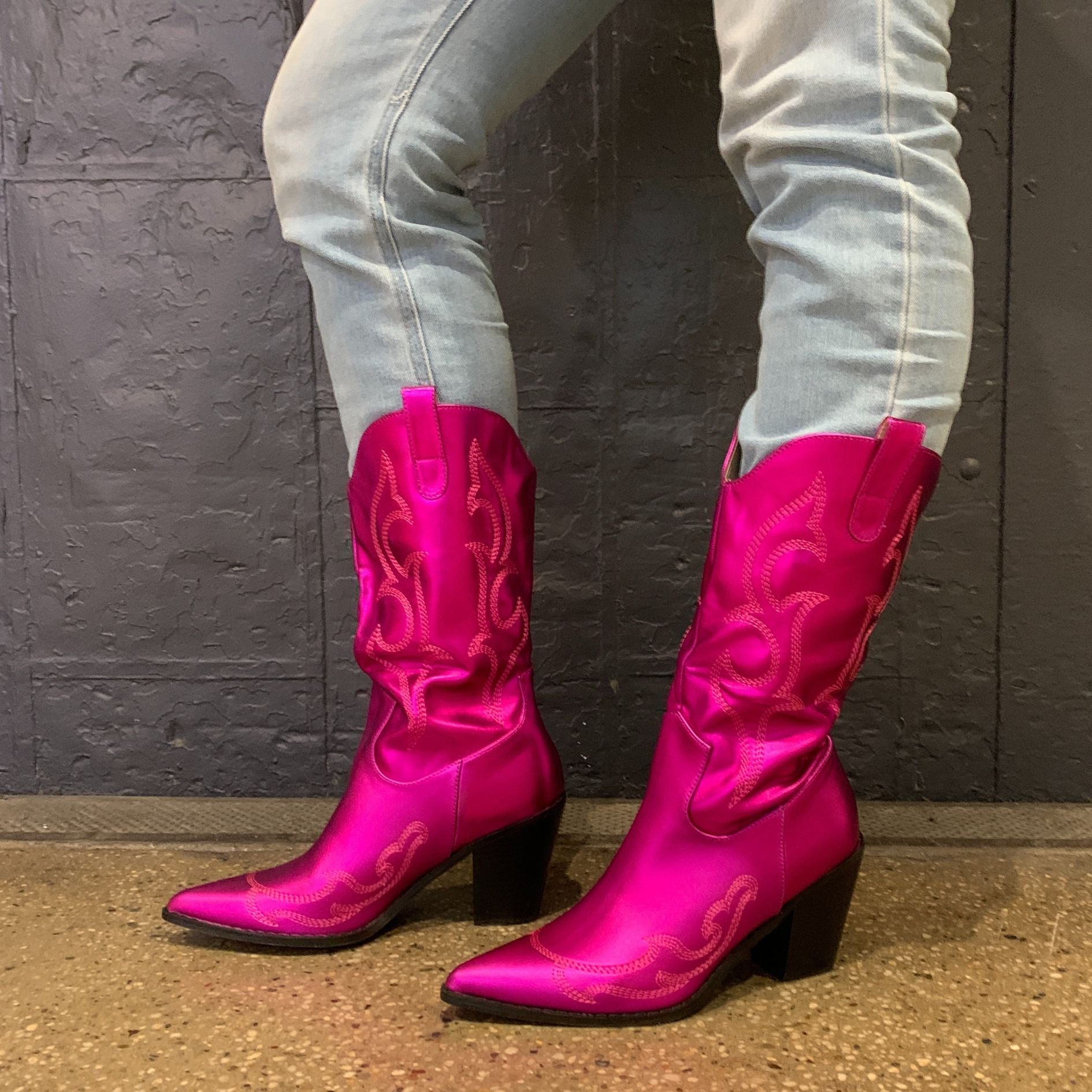 Montana Cowgirl Boots in Hot Pink