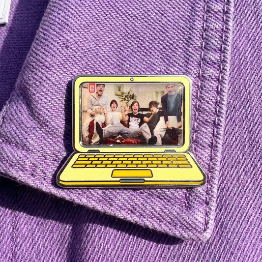One Direction Enamel Pin | Retro Y2K Pin Depicting 1D on a Laptop