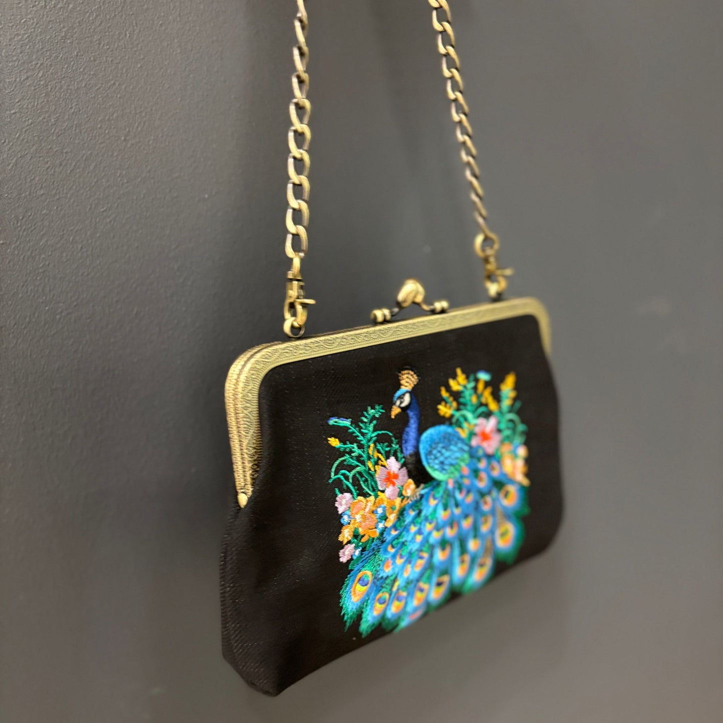 Peacock Embroidered Kisslock Bag | Vintage Boho Handbag with Chain Strap