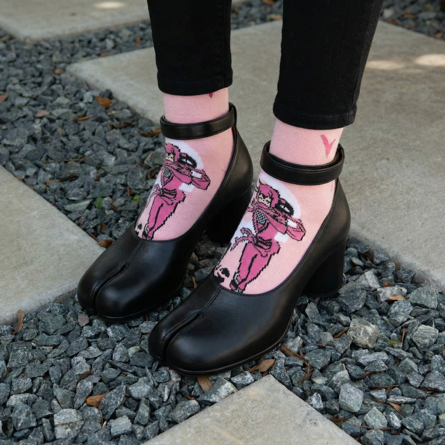 Pink Ninja Tabi Split Toe Socks | Japanese Shinobi Flip Flop Crew Socks