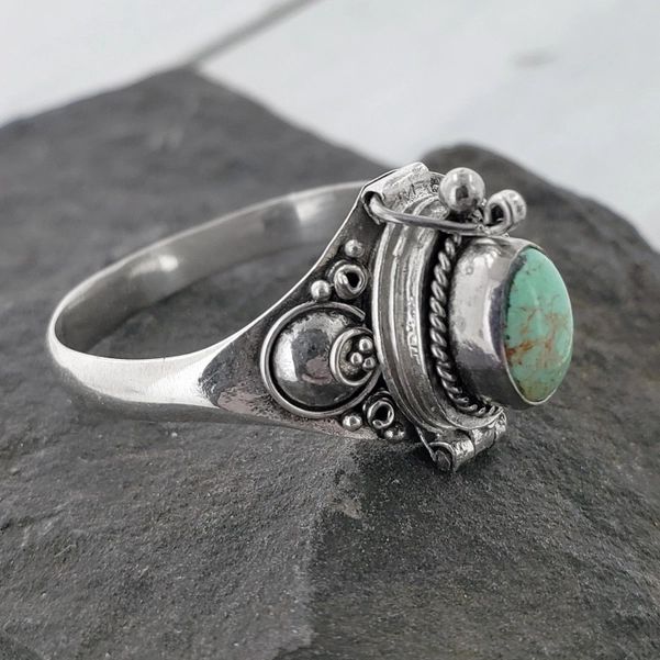 Poison Ring | Turquoise and Sterling Silver | Sizes 7-8