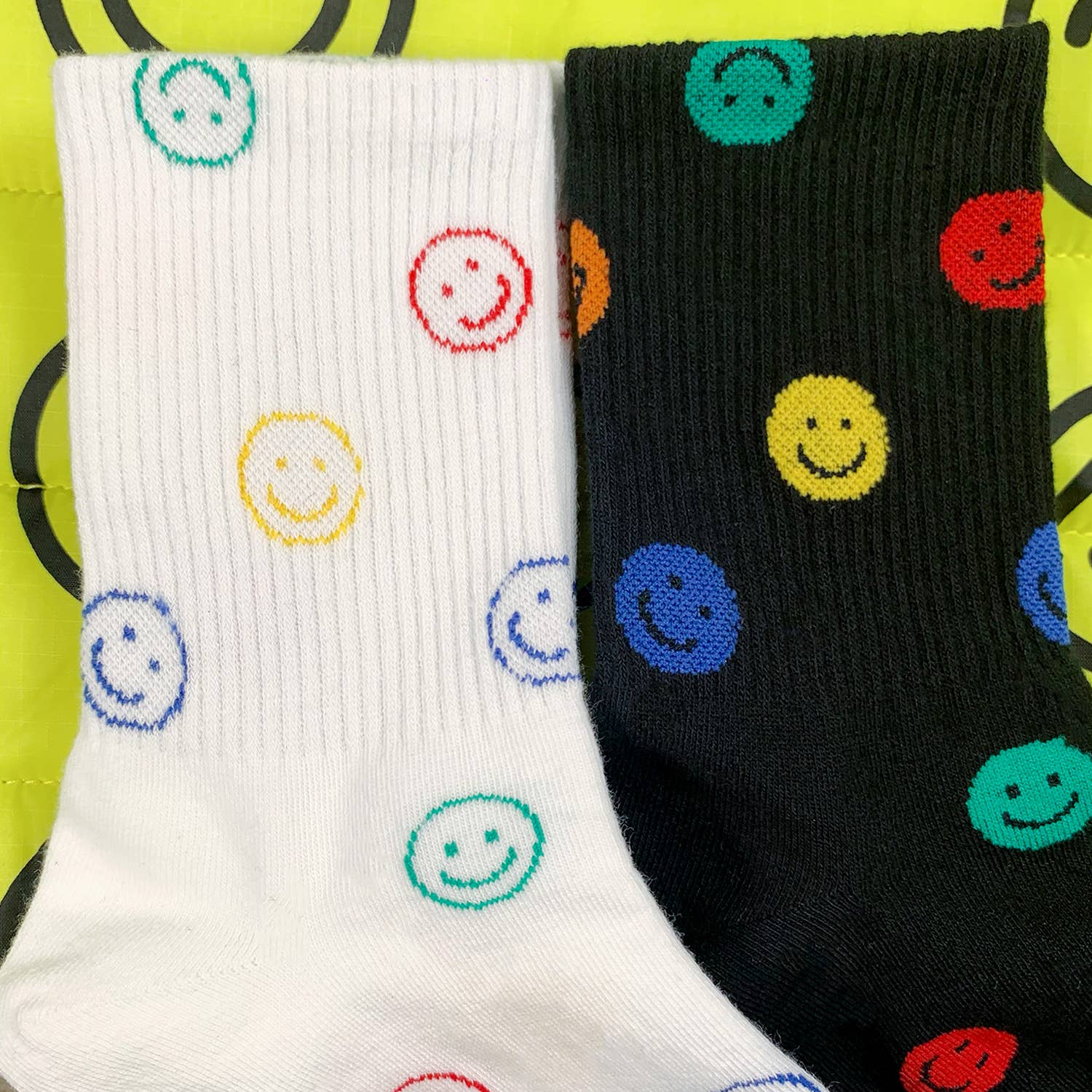 Popping Smile Women's Crew Socks | 80's Smiley Face Socks [Size 5-10]