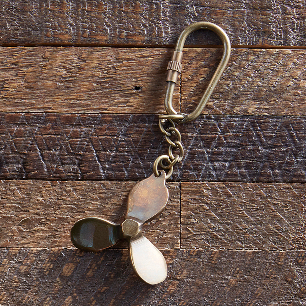 Propeller Vintage Style Keychain | Keyholder Keytag in Metal Key Clasp | 4"