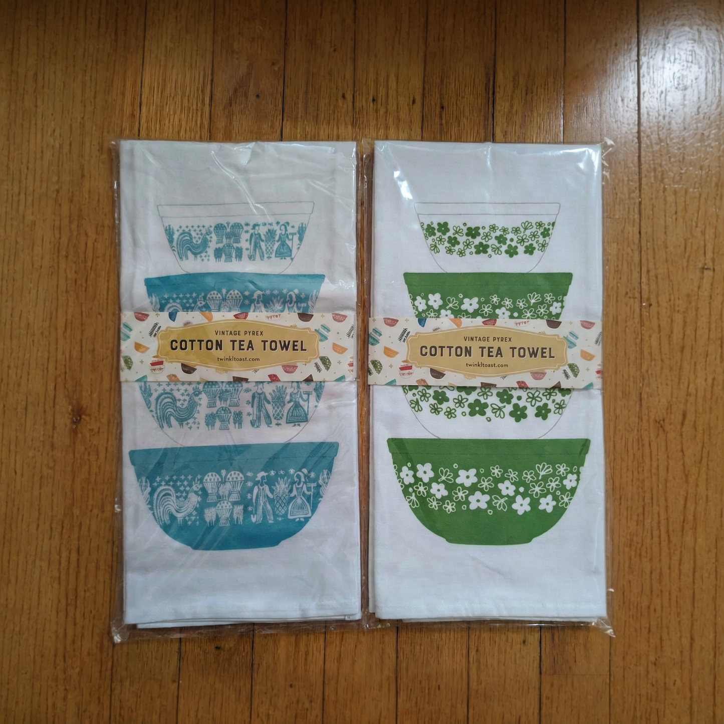 Pyrex-Inspired Cotton Tea Towel | Retro Vintage Kitchen Dish Towel Gift