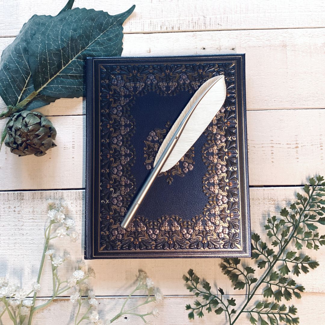 Quill Shaped Pen in Gold or Silver | Book Lover Faux Feather Pen