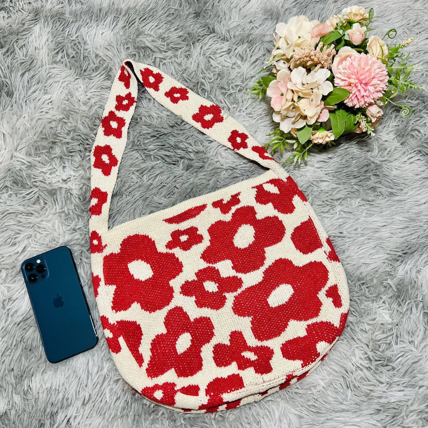 Red Flowers Knitted Single Strap Large Shoulder Tote Bag | 100%Acrylic / One Size | Handbag