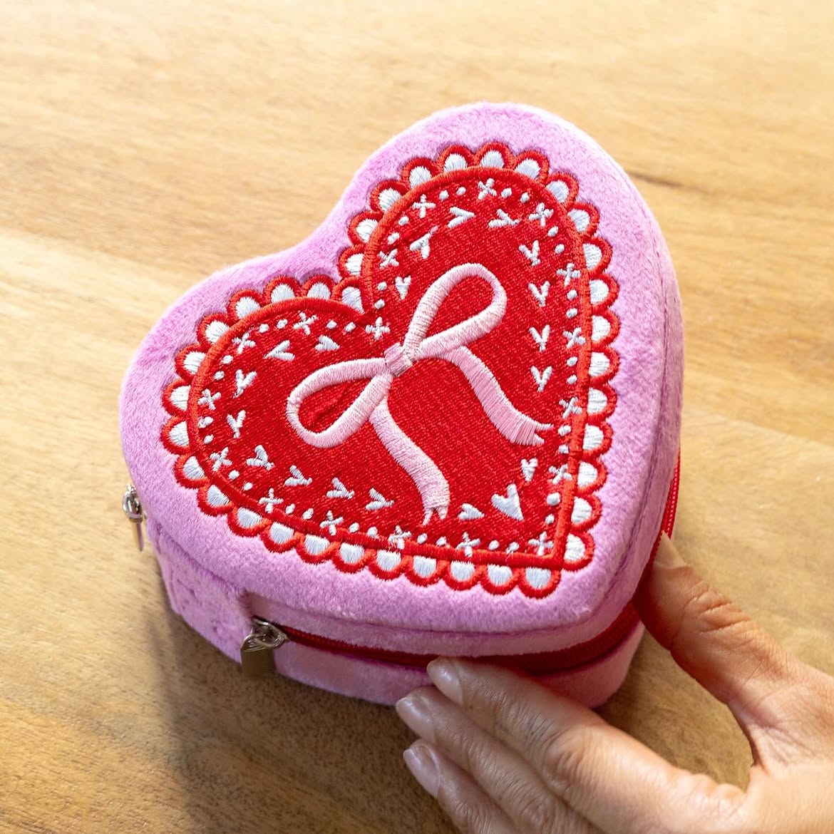Red Heart & Roses Velvet Jewelry Travel Case-Living Royal-The Bullish Store