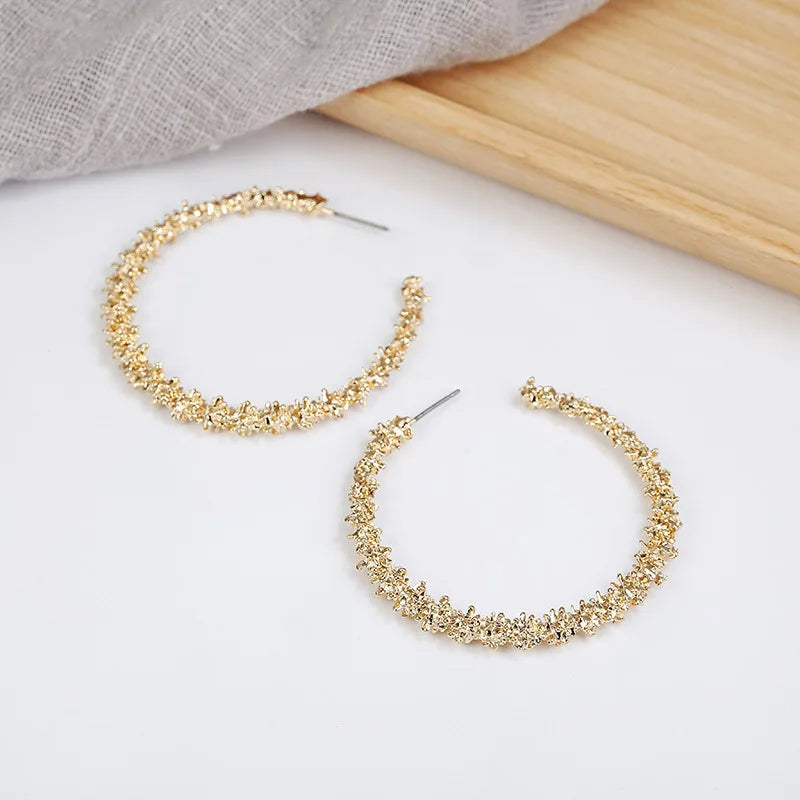 Regal Queen Textured Hoop Earrings (Gold or Silver)