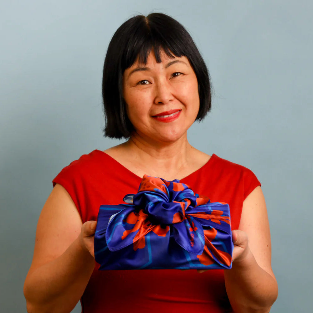 Reusable Fabric Gift Wrap Furoshiki | Japanese Floral Eco Recycled Fabric Tie Wrapping for Presents