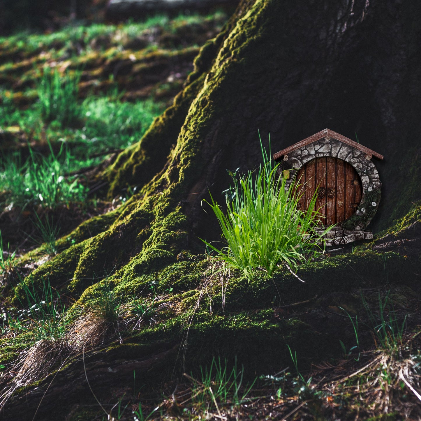 Round Stone Mini Fairy Door | 4" Tall Faux Faerie Elf Door Outdoor Garden Decor