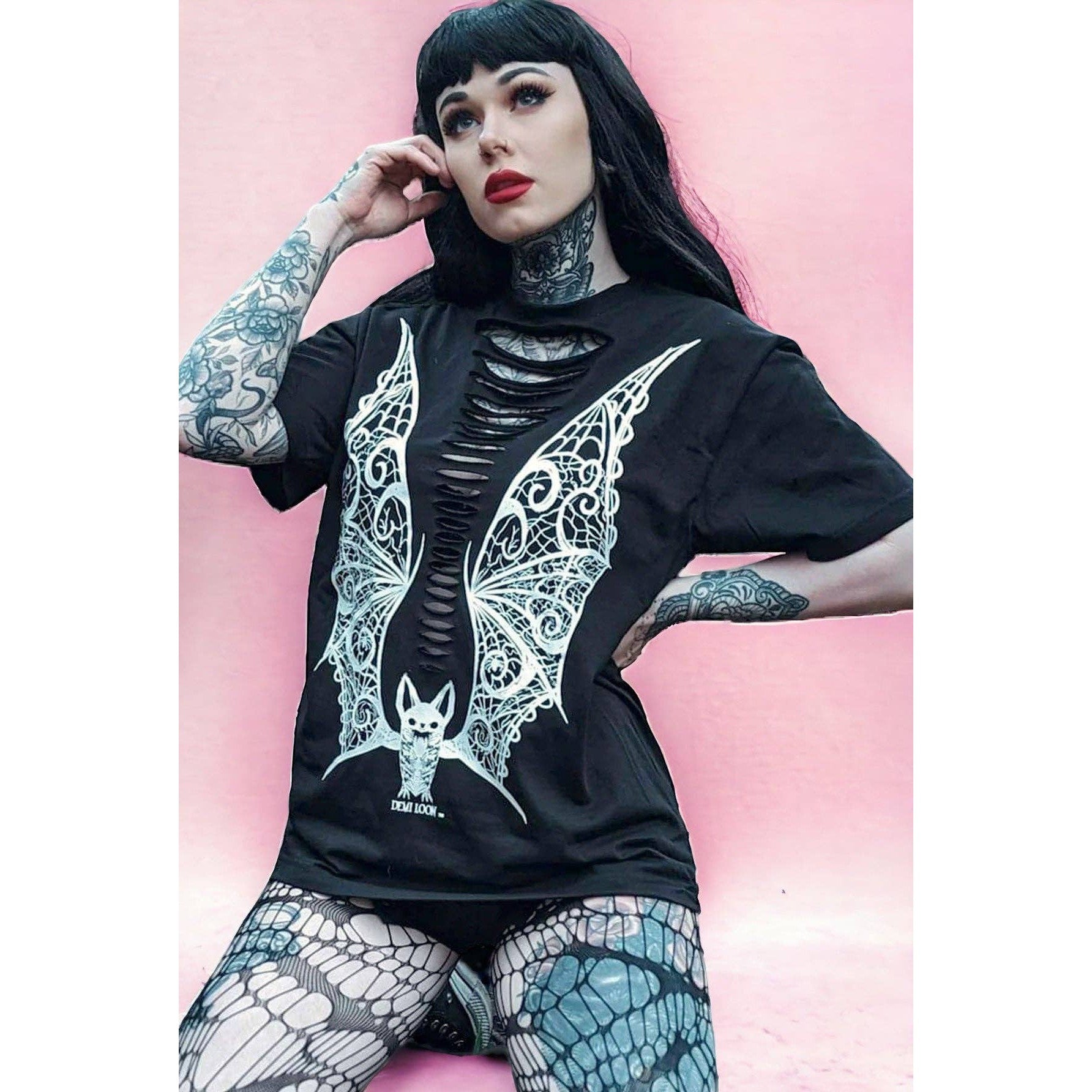 Slashed Vampire Lace Wings Boyfriend Fit Tee in Black [Size M-3X]