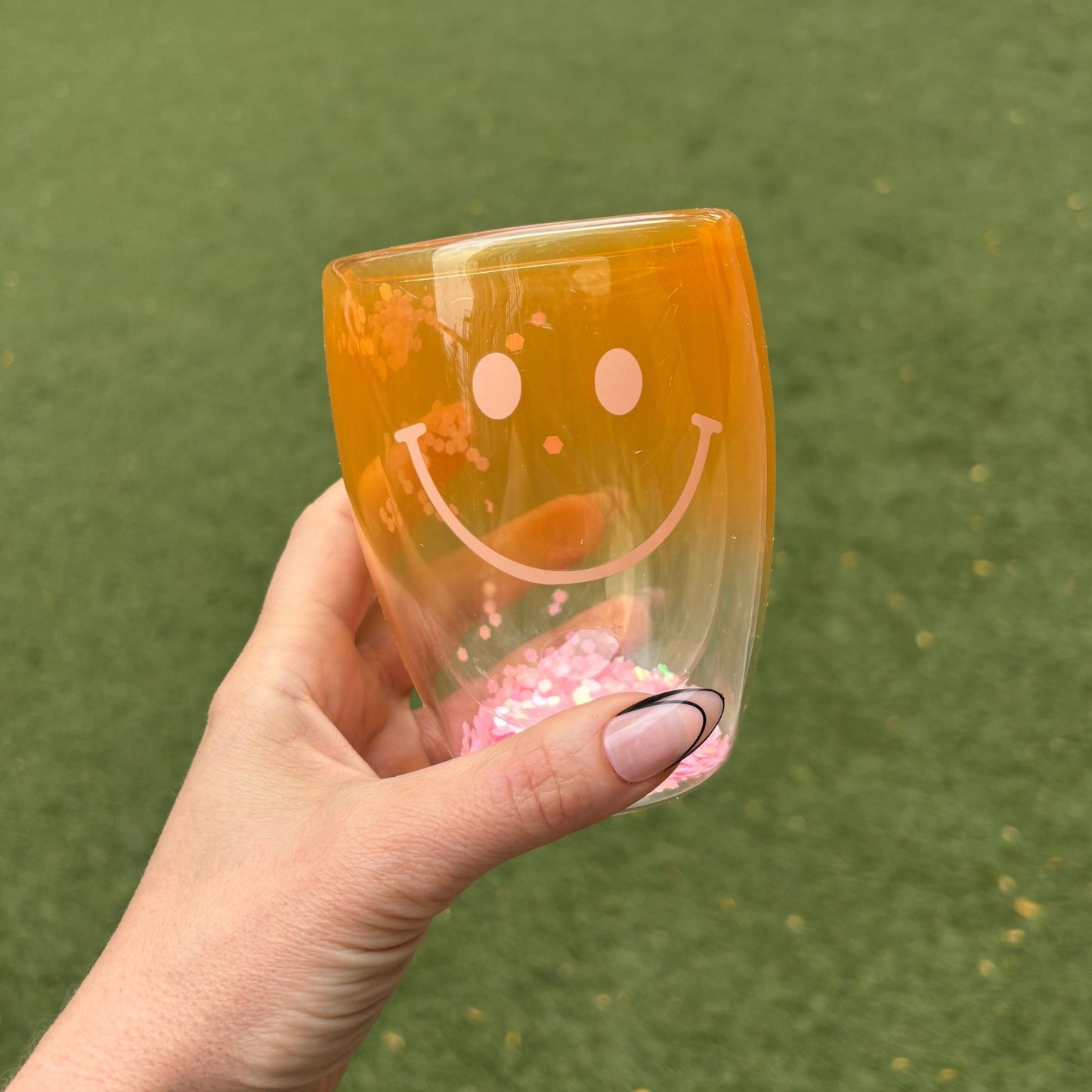 Smiley Face Double-Wall Stemless Wineglass in Yellow Ombre | 80s Cocktail Wine Confetti Glass 10oz