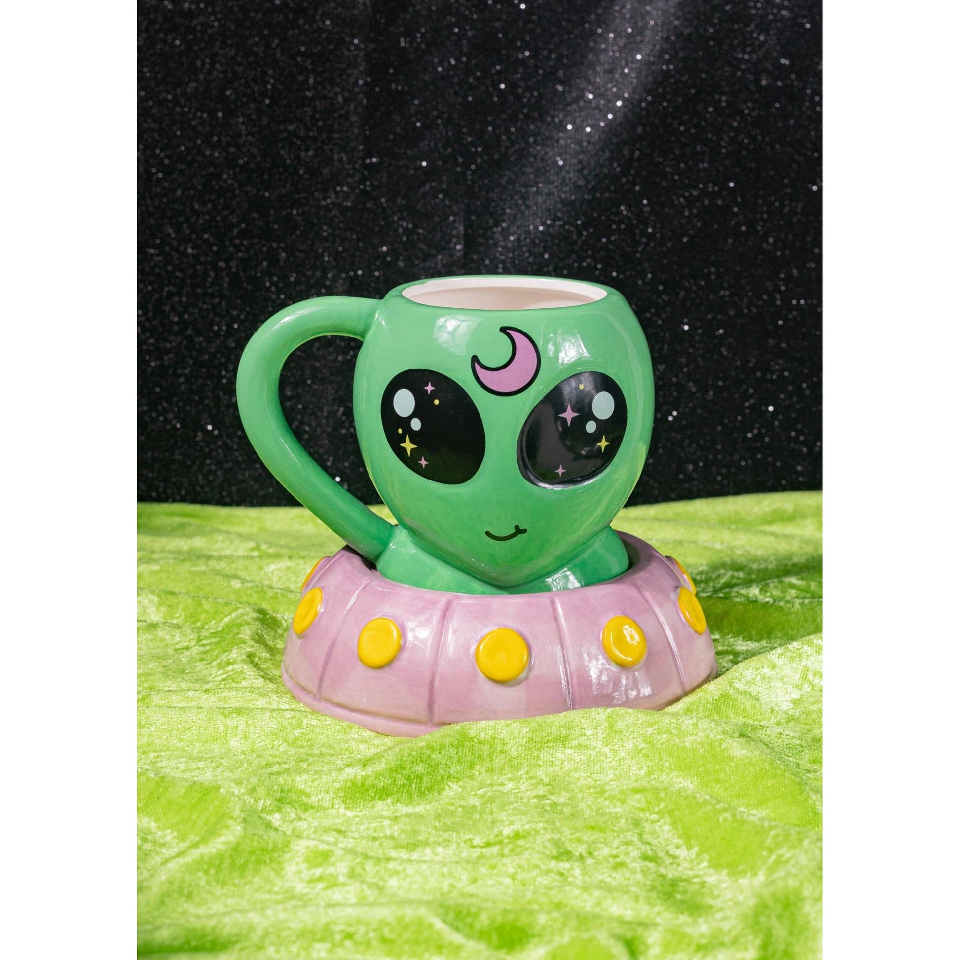 Spacey Alien Mug & Plate Set | Graphic Coffee Tea Cup Gift Set