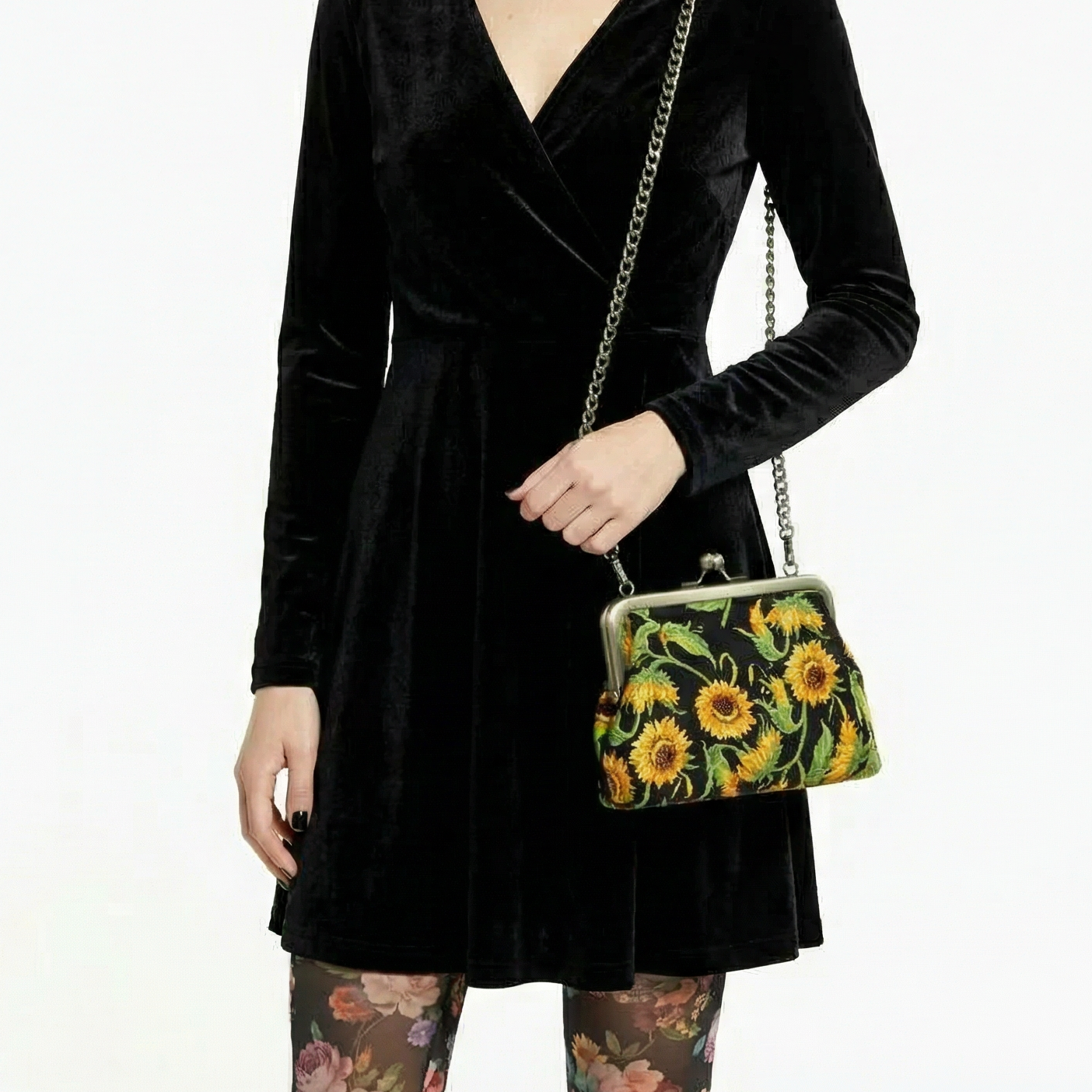 Sunflower Kisslock Bag | Embroidered Vintage Floral Handbag with Detachable Straps