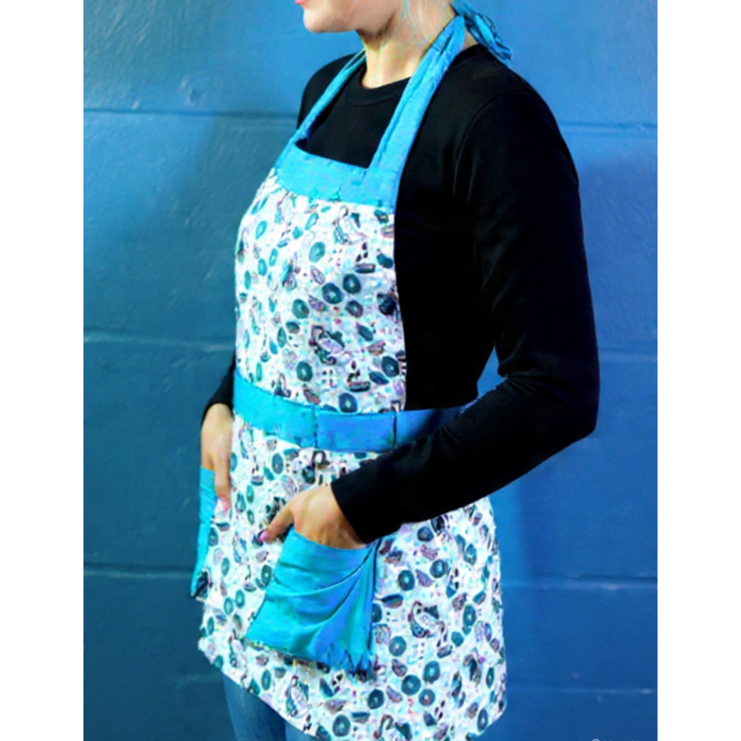 Tea Party Apron for Women | White Cotton Apron Kitchen Cooking Baking Gift with Pockets