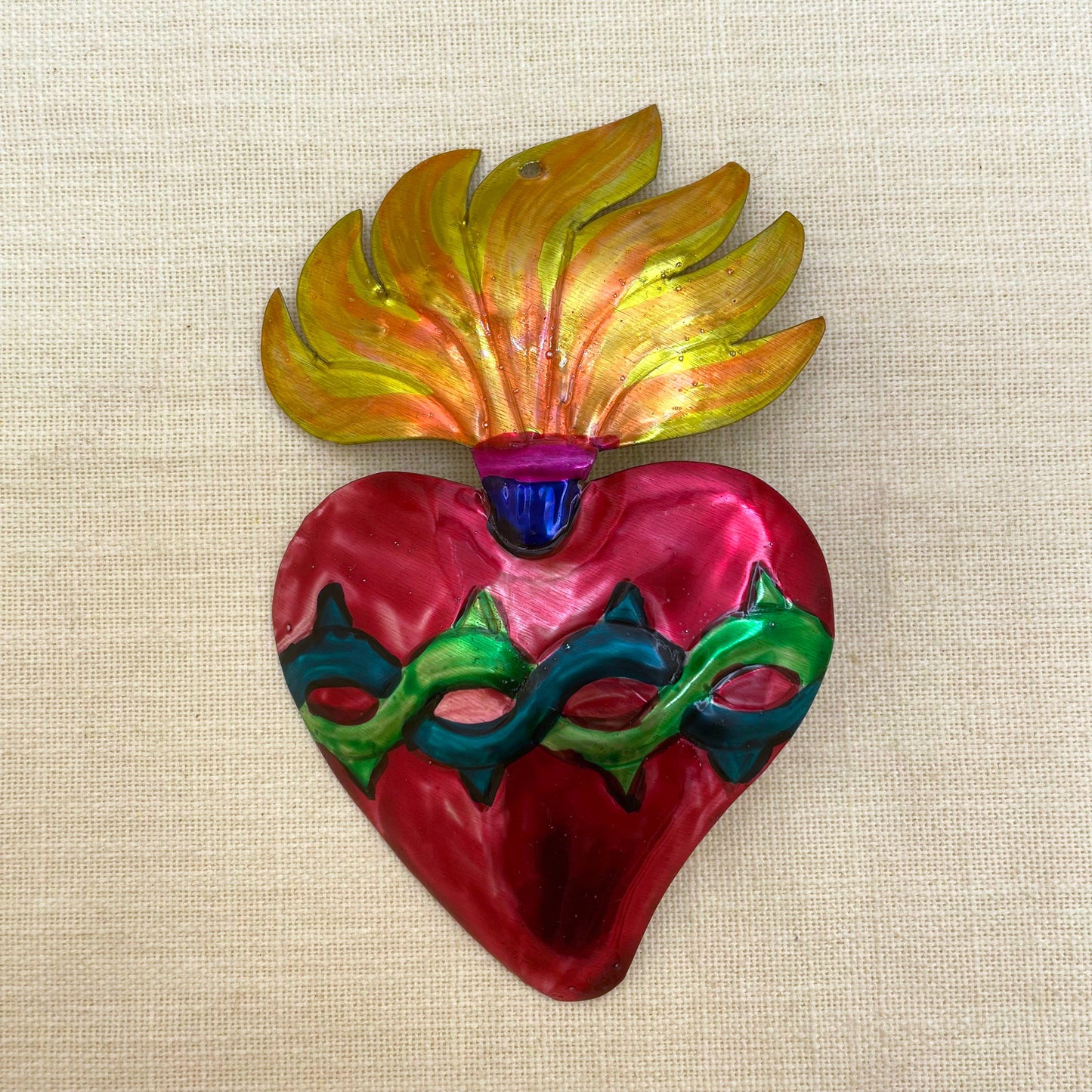 Tin Heart with Thorns Ornament | Made in Mexico Hand Painted Heart-shaped Decor | 13 x 8 cm