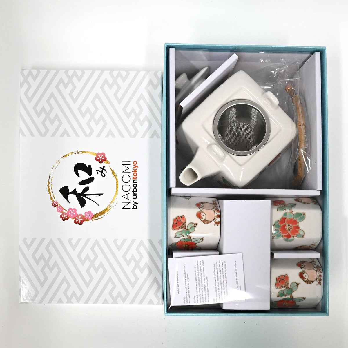 Twin Sparrows Tsubaki Porcelain Tea Set | 20 fl oz Teapot and 4 Hexagon Cups