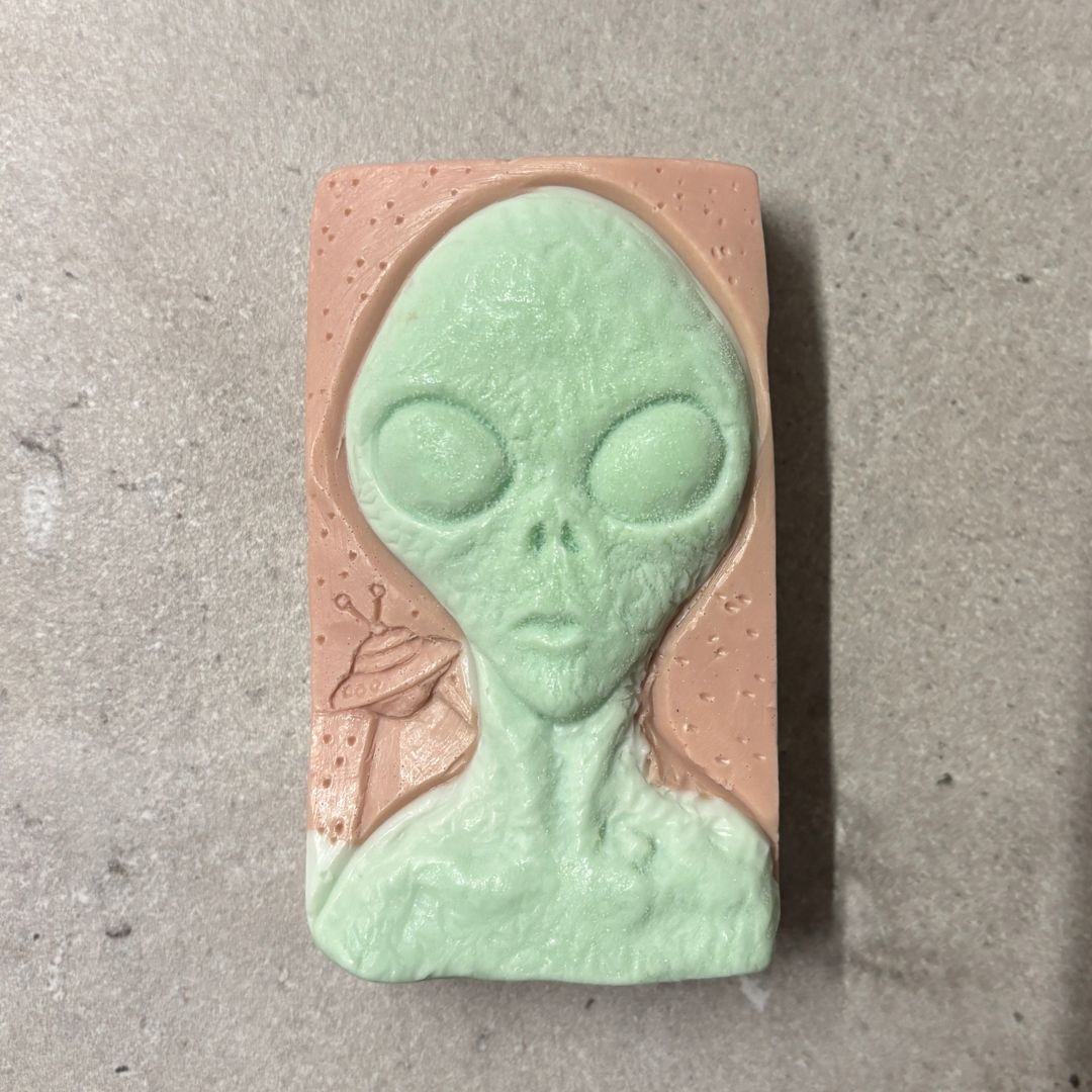 UFO and Alien Bar Soap in Oatmeal Milk and Honey Scent | Vegan and Eco-Friendly Halloween Alien Themed Body Cleanser