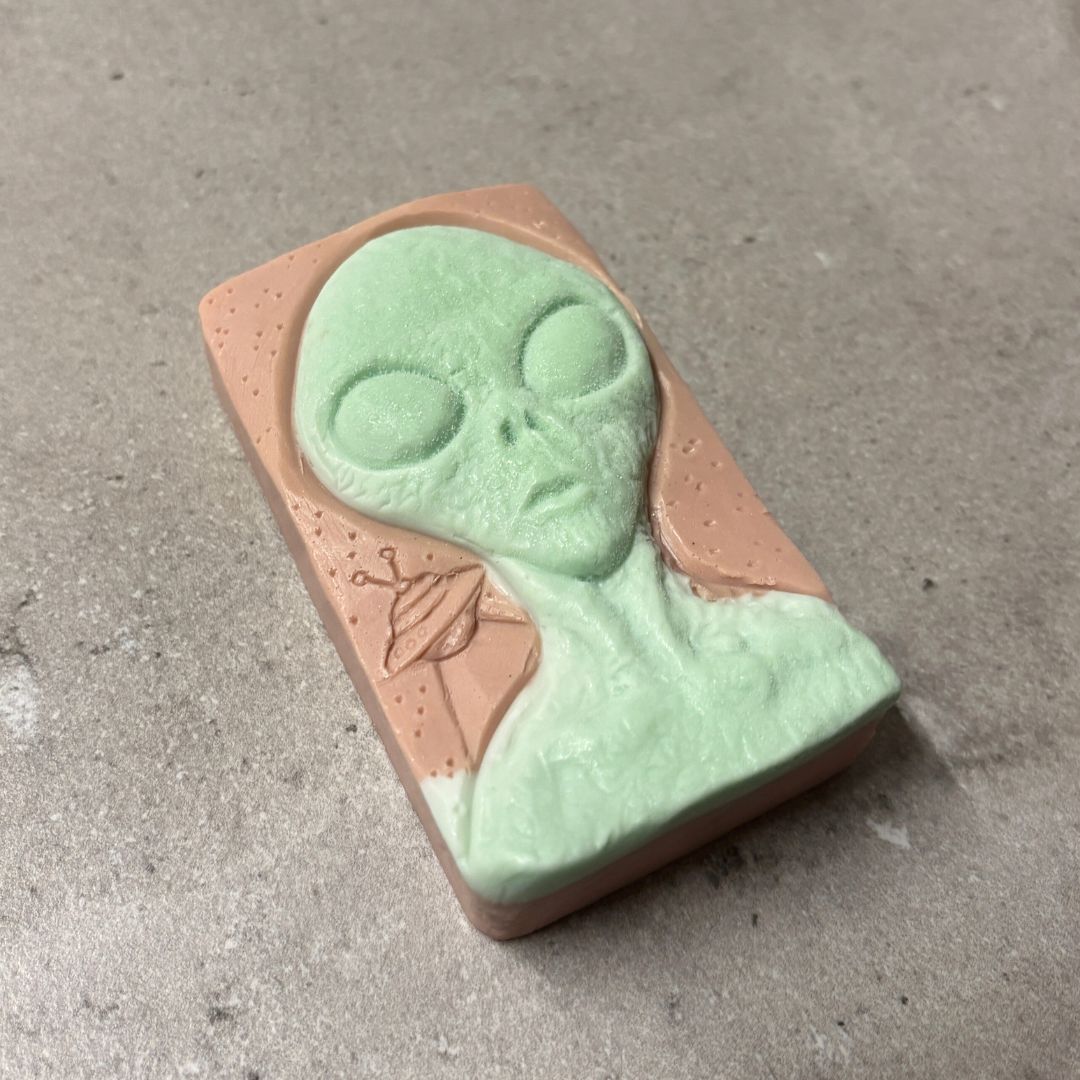 UFO and Alien Bar Soap in Oatmeal Milk and Honey Scent | Vegan and Eco-Friendly Halloween Alien Themed Body Cleanser