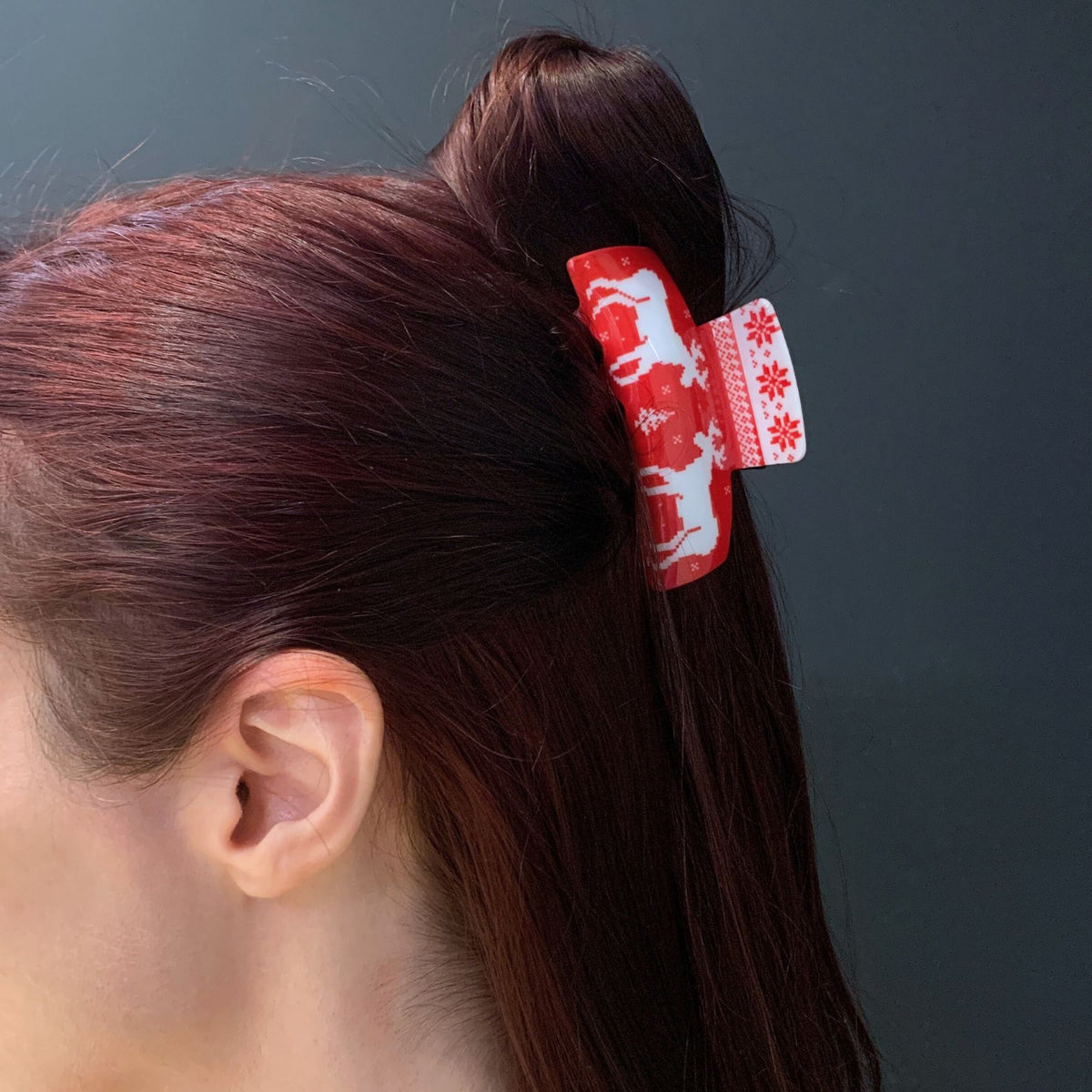 Ugly Christmas Sweater White Reindeer Hair Claw in Red | Claw Clip in Velvet Travel Bag