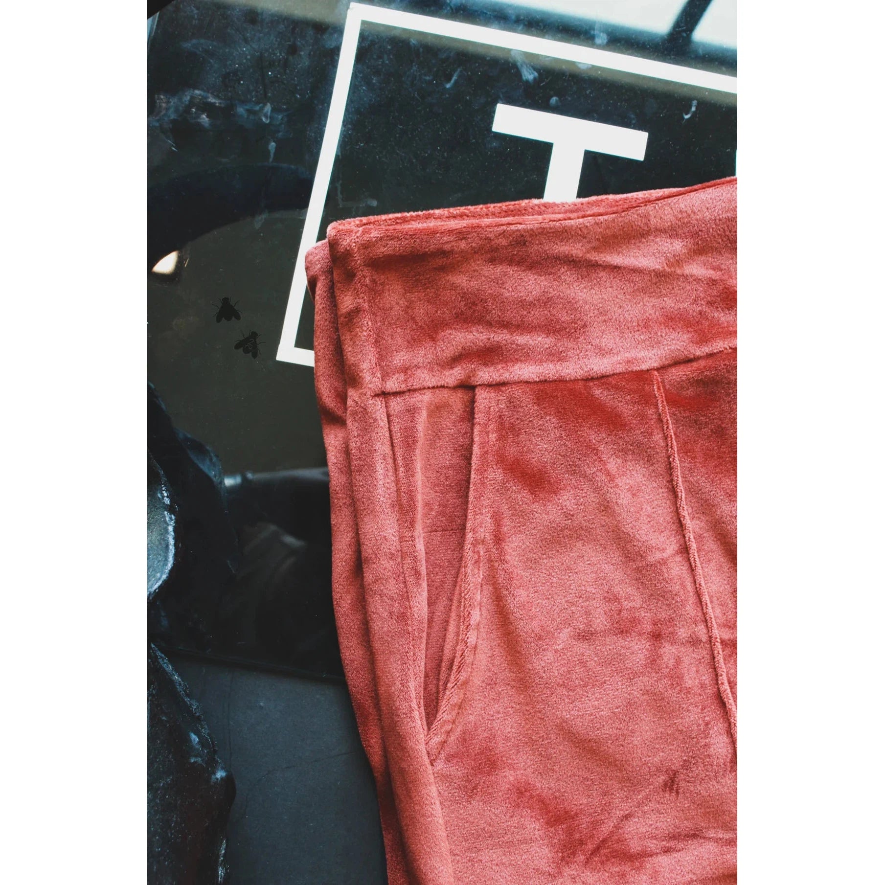 Ultra Soft Velvet Shorts "The Queensmans Mesa" Western Style