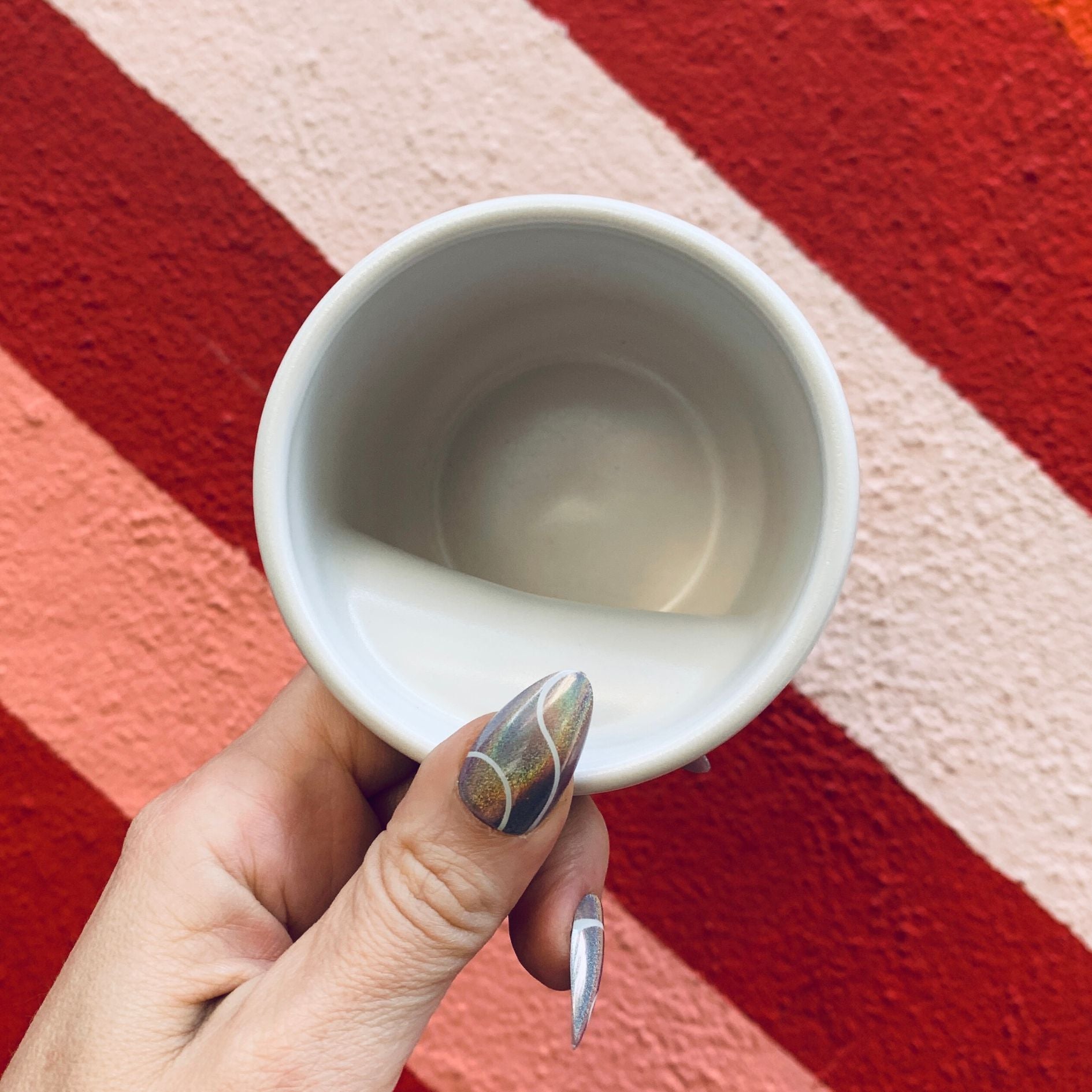 Valentine's Pucker Up Heart Shaped Handle Mug | Stoneware Tea Coffee Cup | 12oz