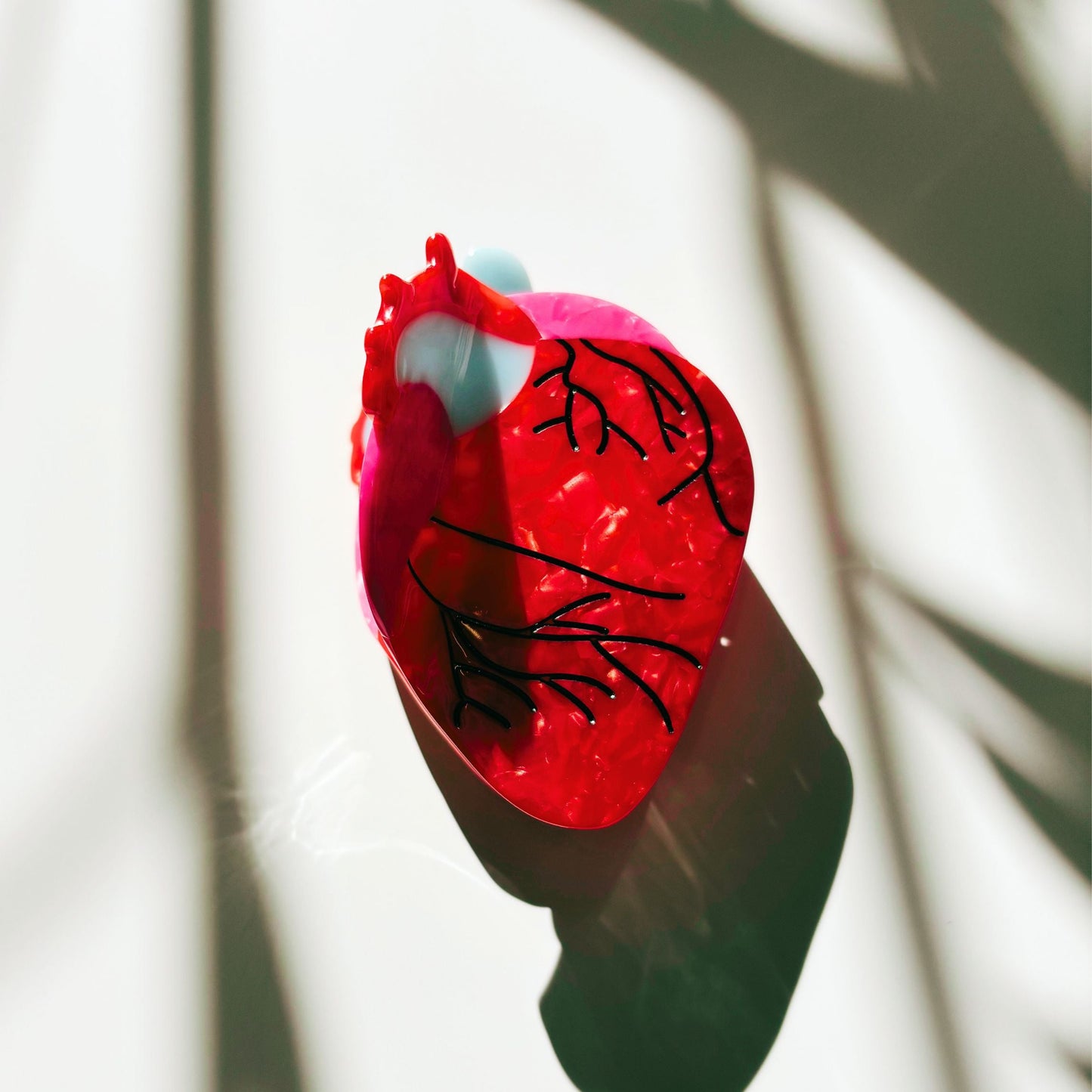 Velvet Claws Anatomical Heart Hair Clip | Red Heart Shaped Claw Clip in Velvet Travel Bag