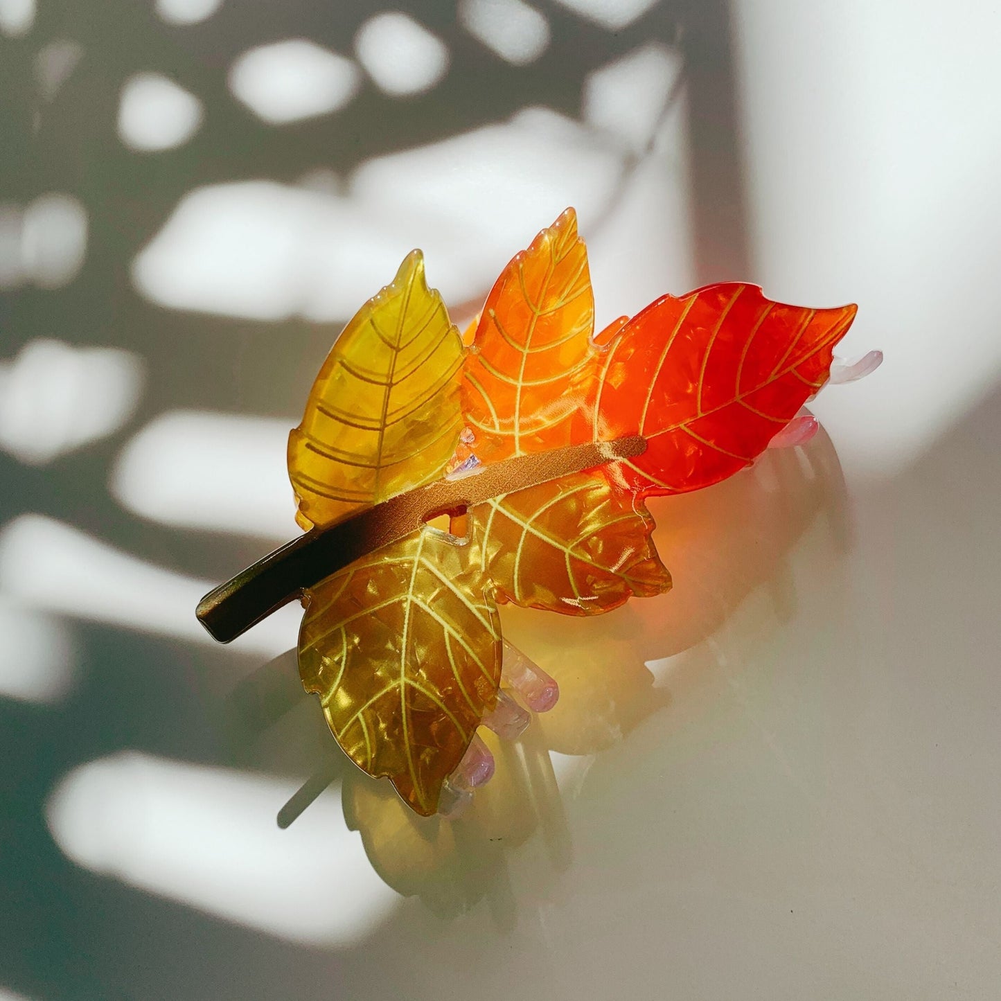 Velvet Claws Autumn Leaf Hair Clip | Claw Clip in Velvet Travel Bag